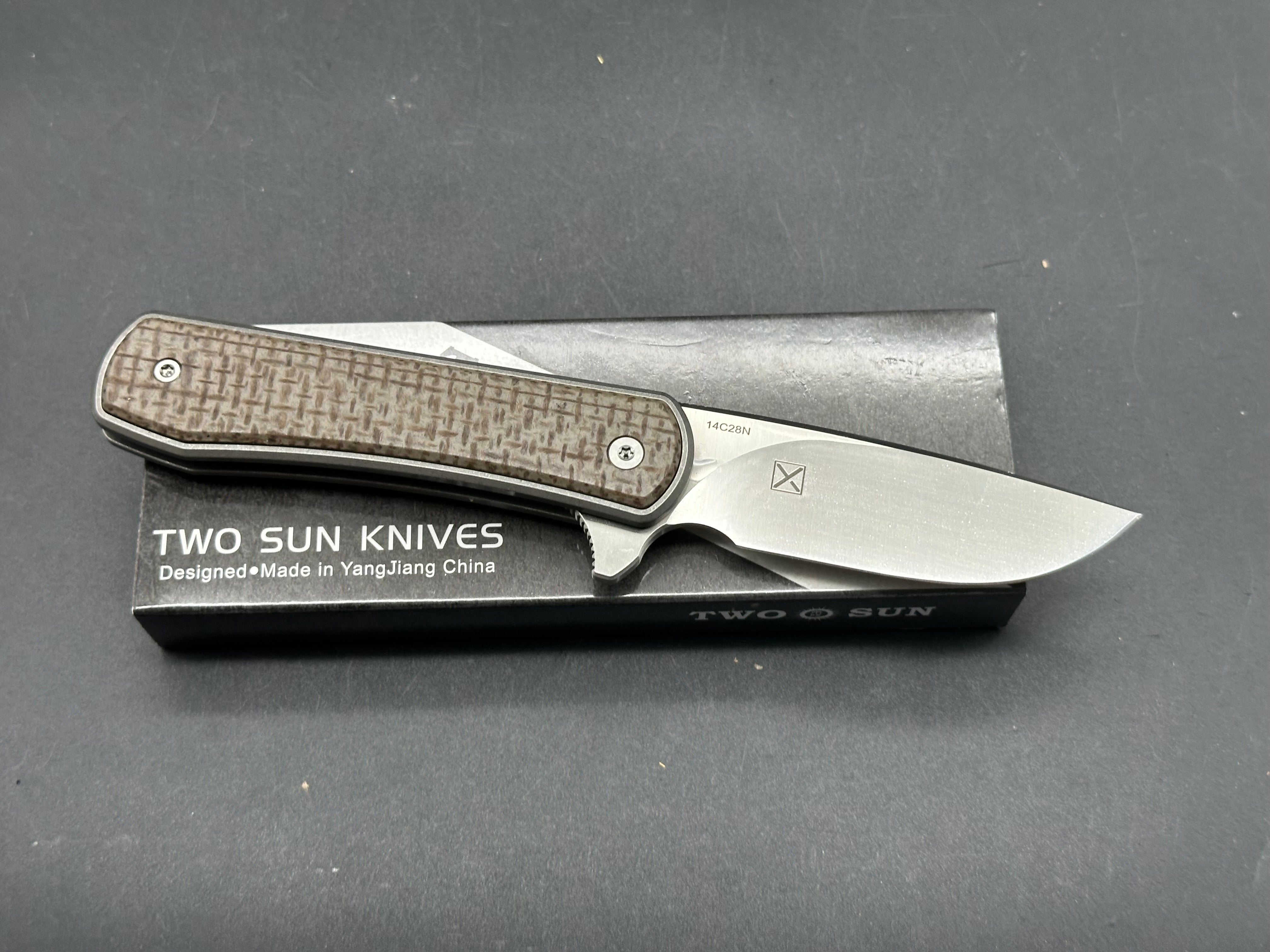 Twosun TS335 YX design double detent slip joint, titanium and micarta scales, Sandv