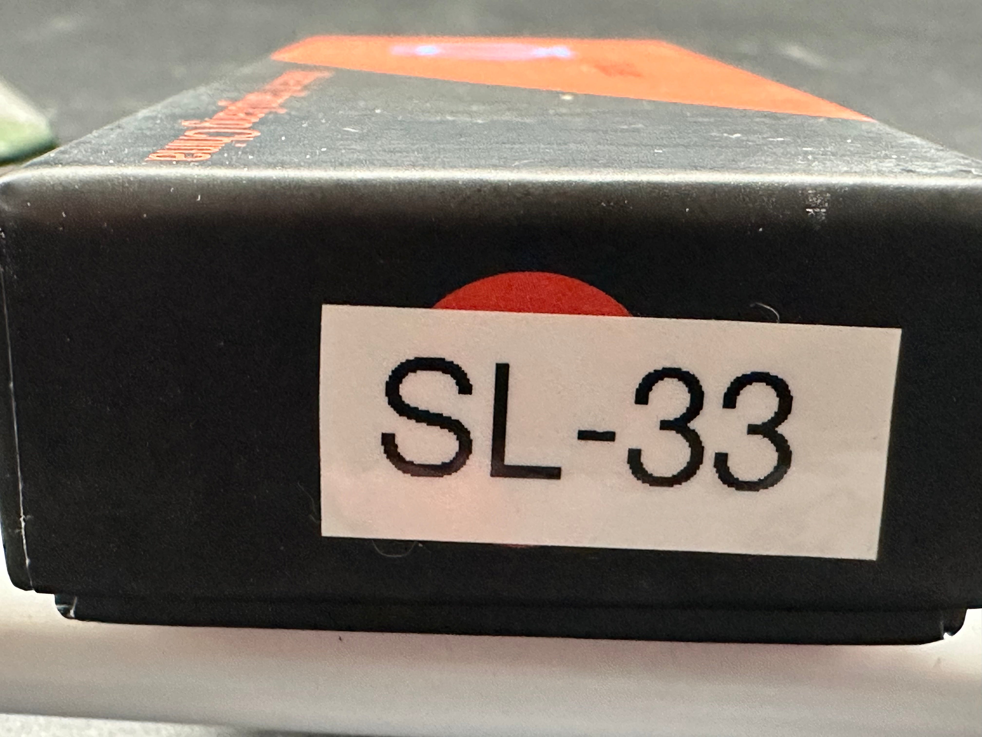 SIXLEAF FOLDING KNIFE GREEN MICARTA HANDLE 8CR13MOV