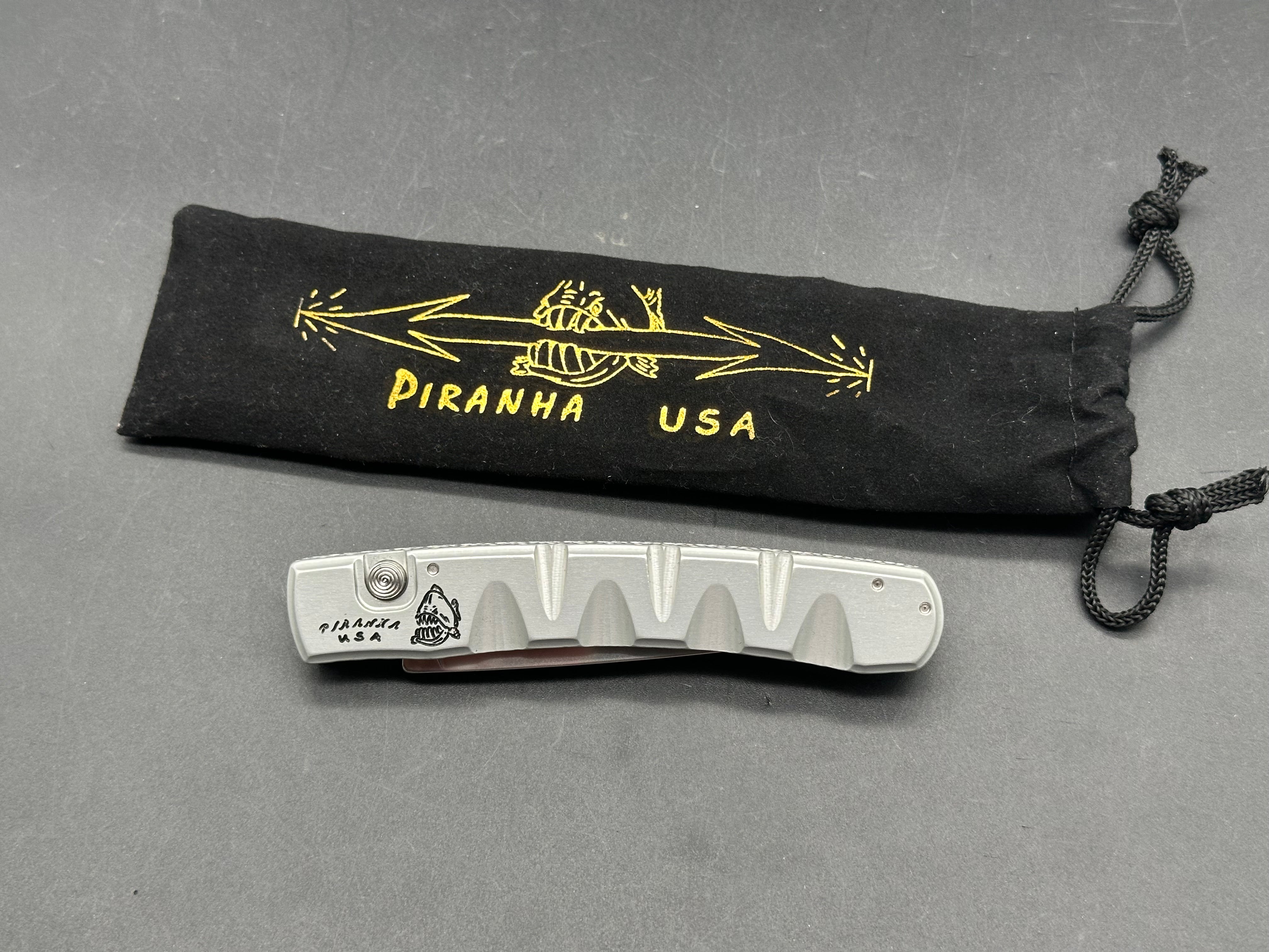 Piranha Virus Automatic Knife Silver (3.25" Mirror) - lightly used