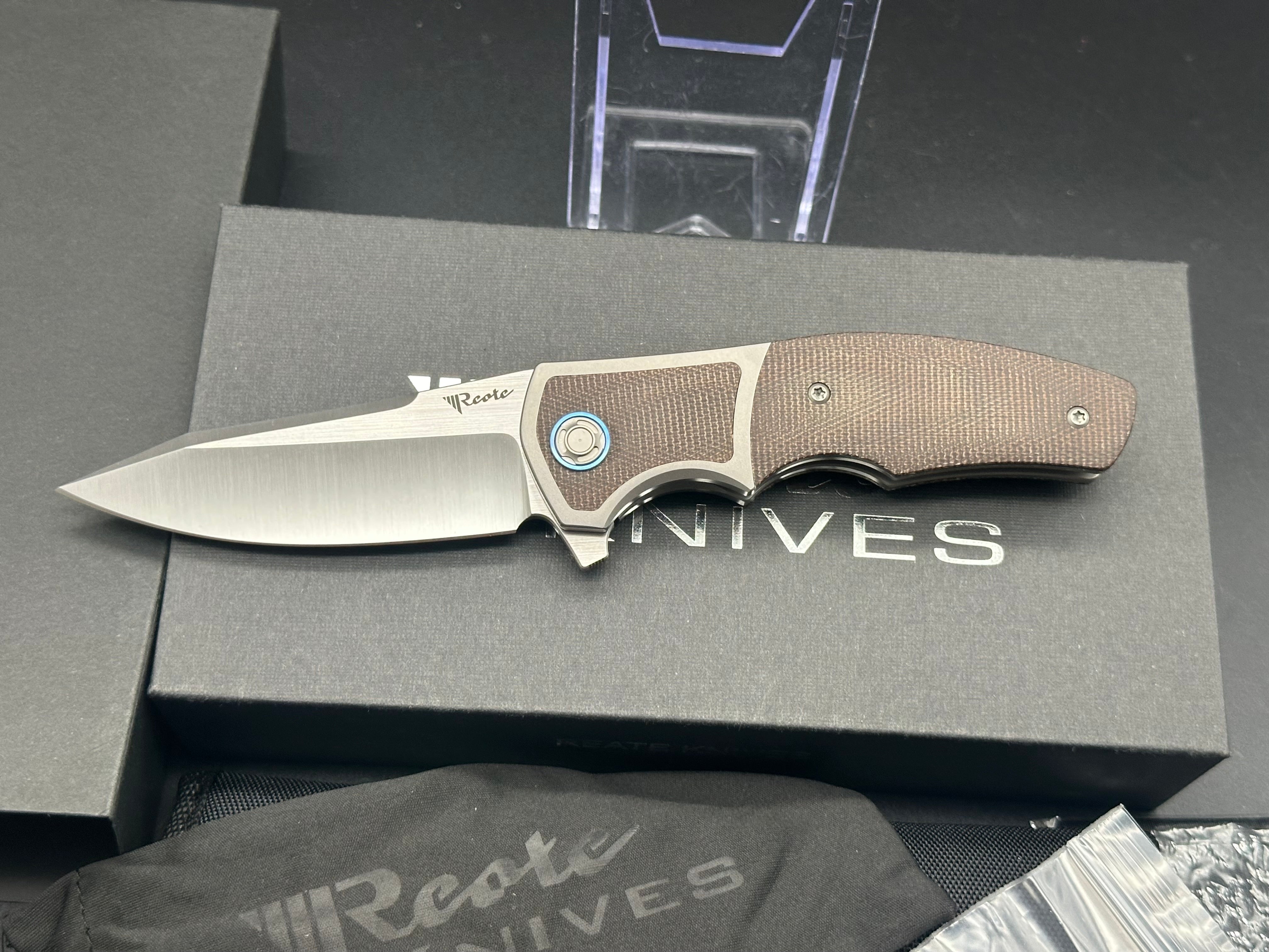 Reate Kirby Mini Crossroads Knife with M390 Blade, Titanium and Green Micarta Handle