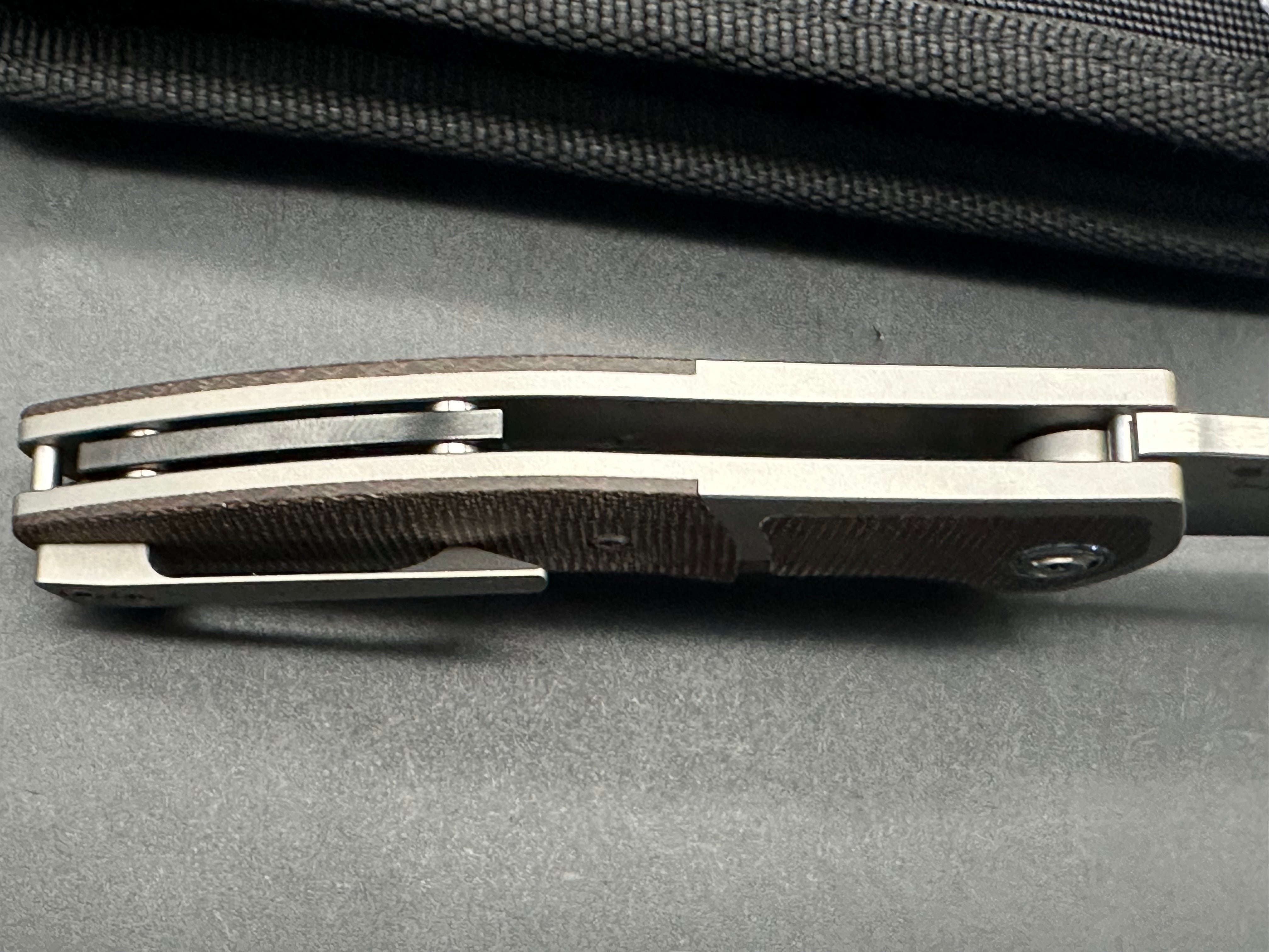 Reate Kirby Mini Crossroads Knife with M390 Blade, Titanium and Green Micarta Handle