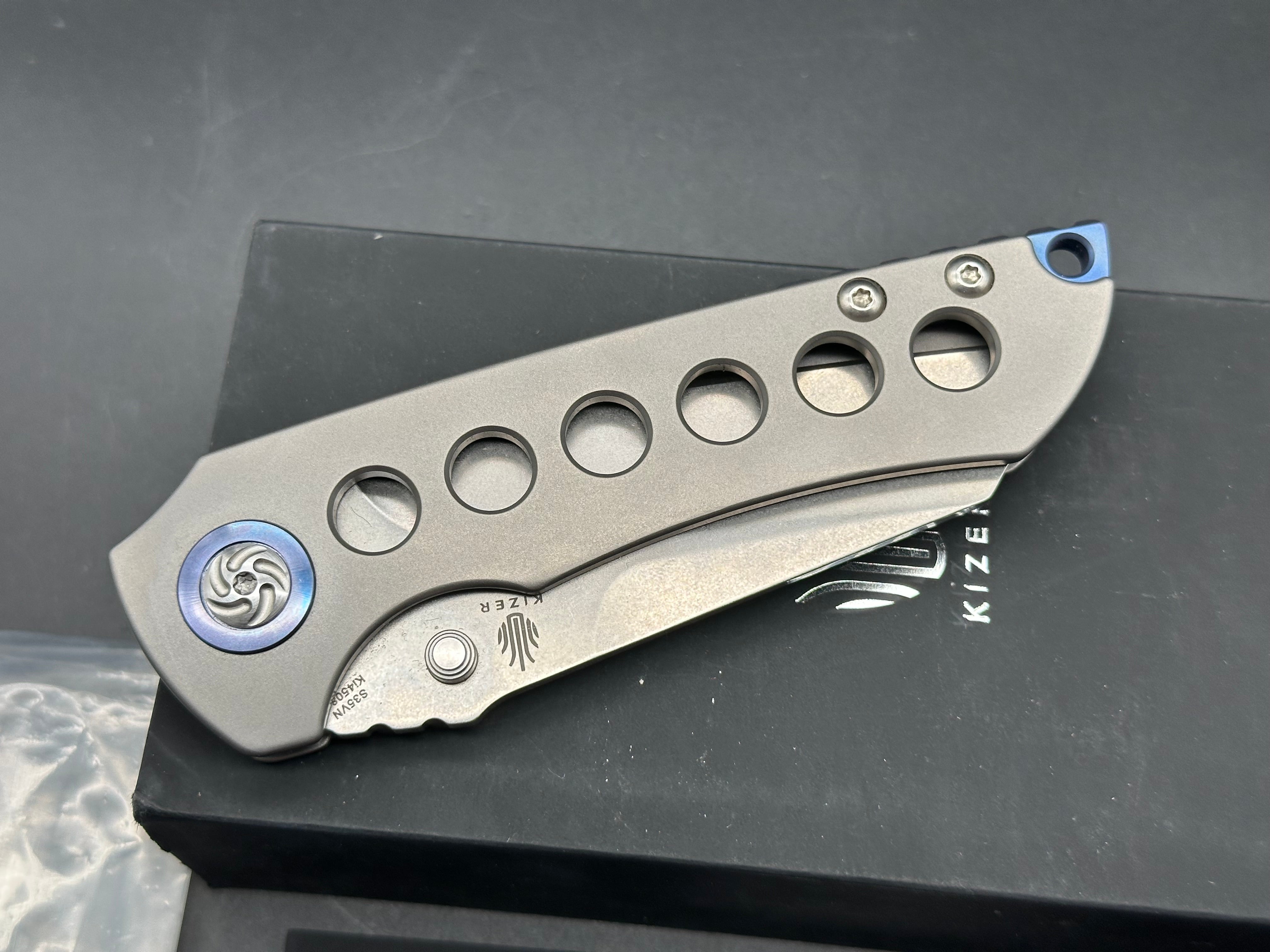 Kizer CK Critical Flipper Frame Lock Knife (3.6" Stonewash)