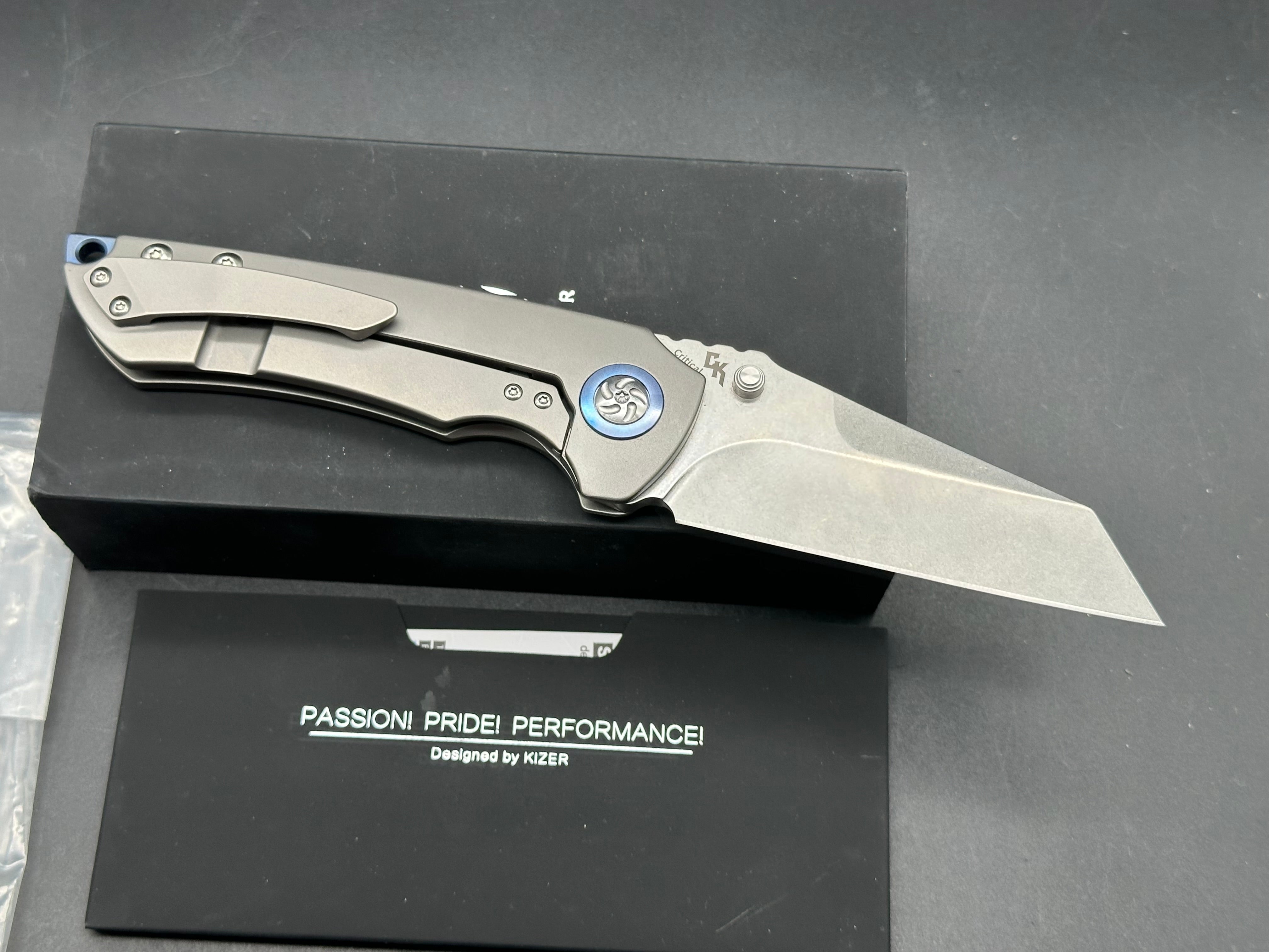 Kizer CK Critical Flipper Frame Lock Knife (3.6" Stonewash)