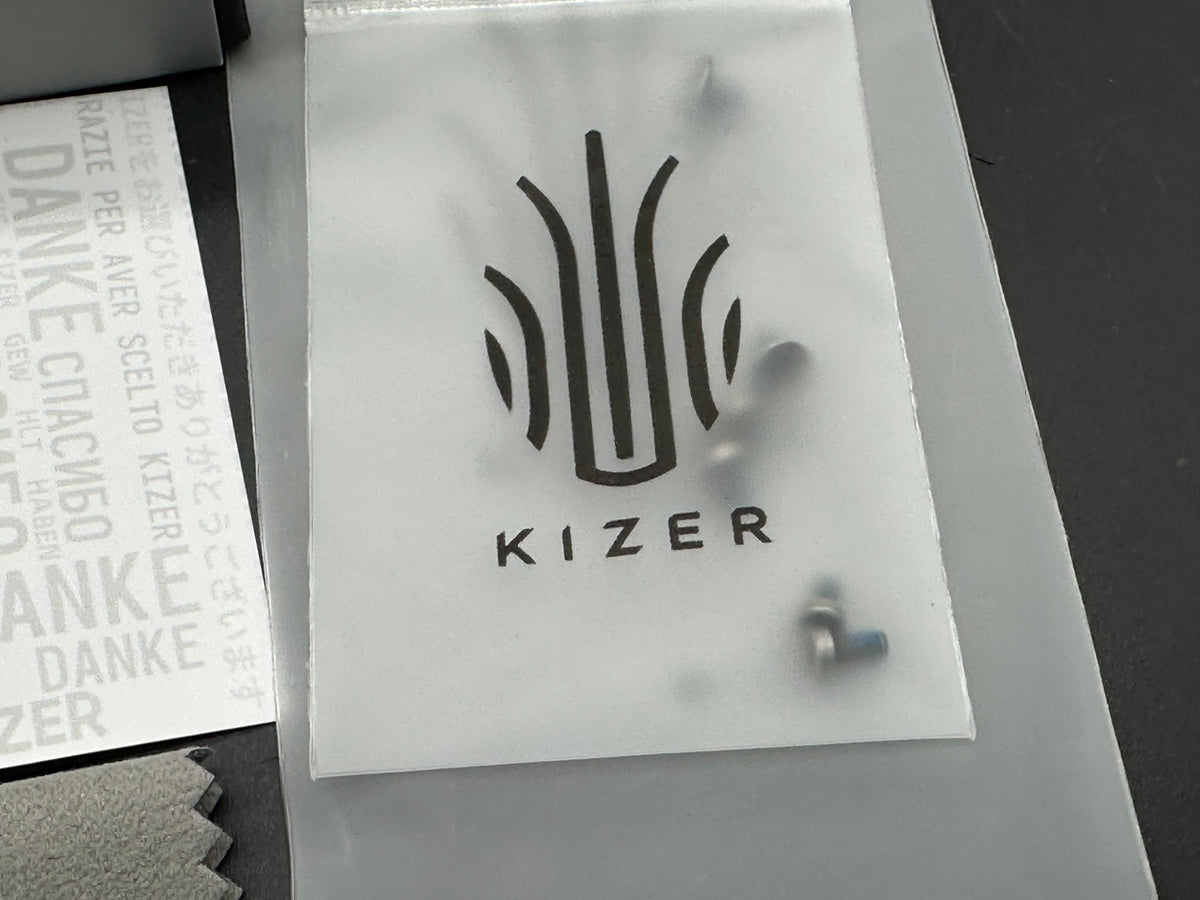 Kizer Wharning button liner lock knife vortex pattern micarta handle 3.4 inch blade of N690
