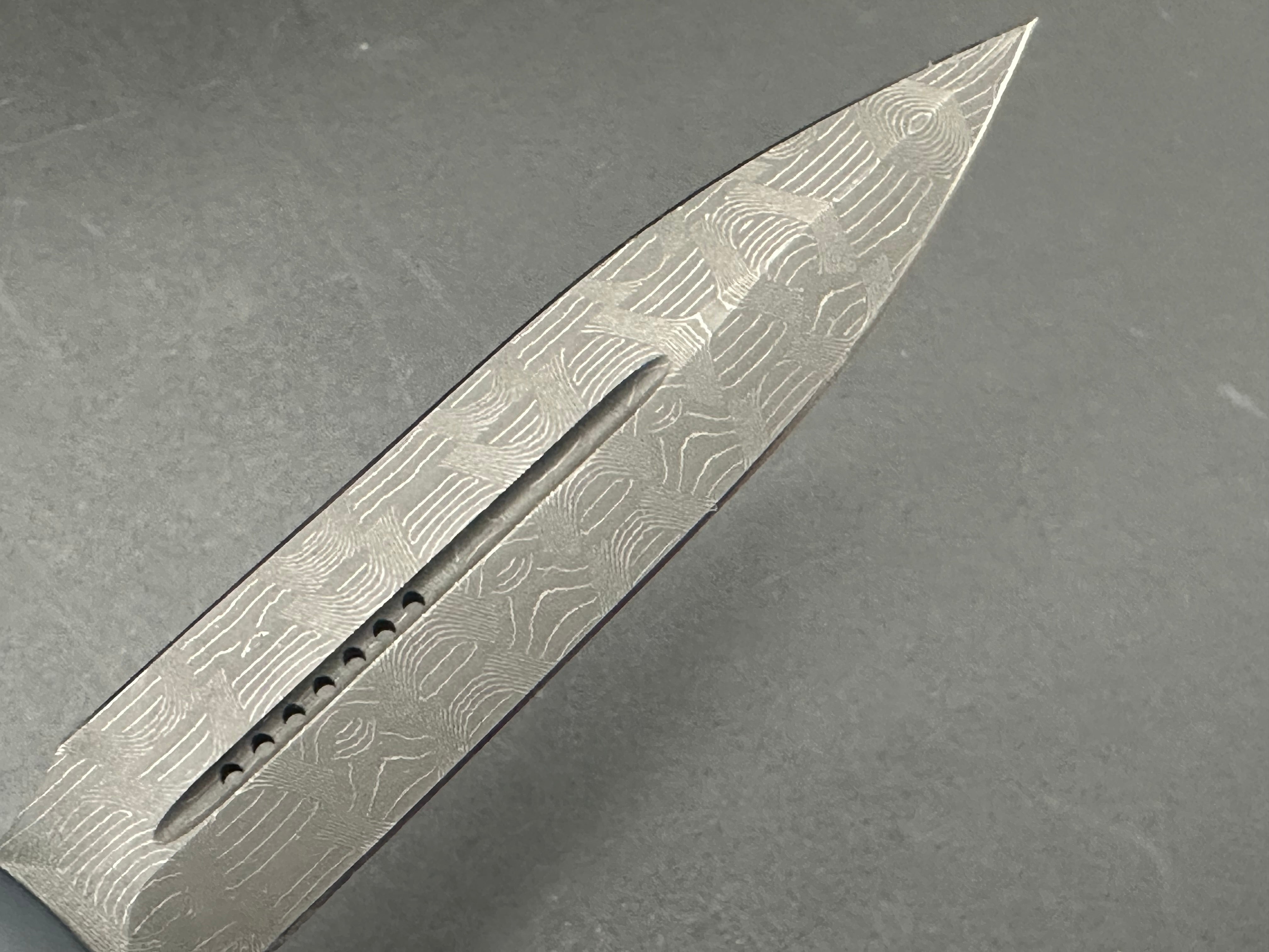 Microtech UTX-85 Double Edge Damascus BNIB