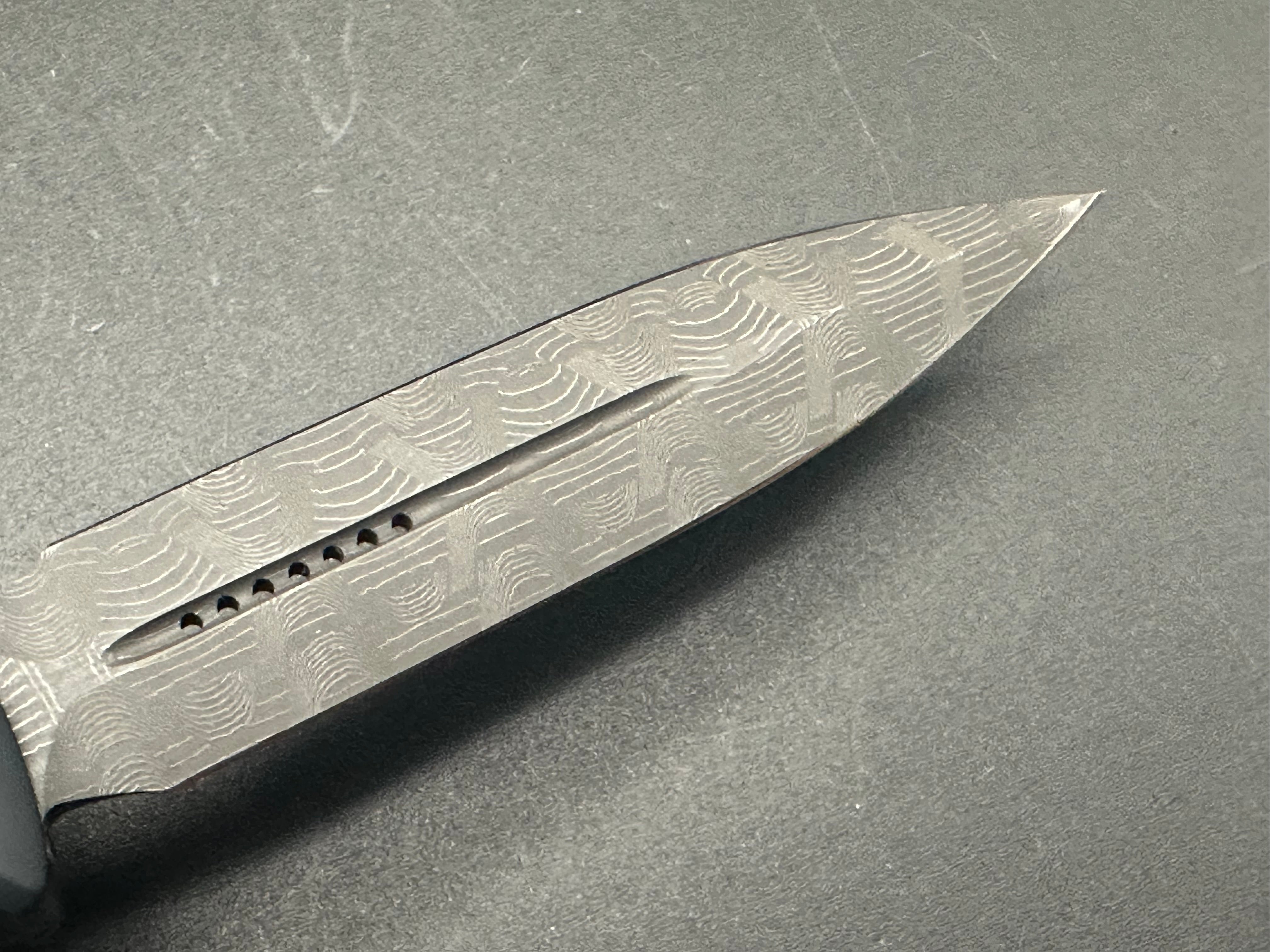 Microtech UTX-85 Double Edge Damascus BNIB