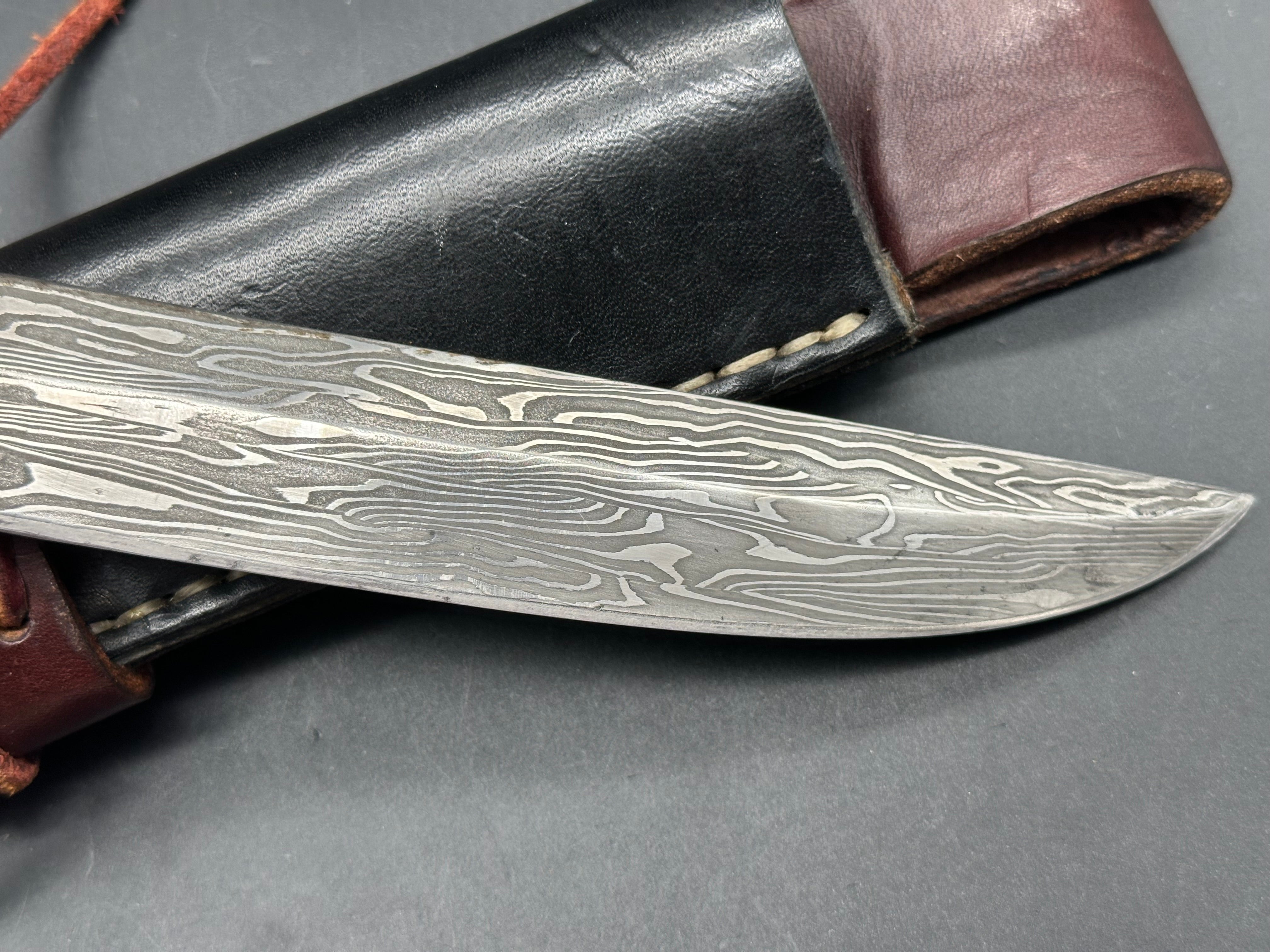 Rob Patton Custom Fighter mammoth ivory grip withDamascus butt cap