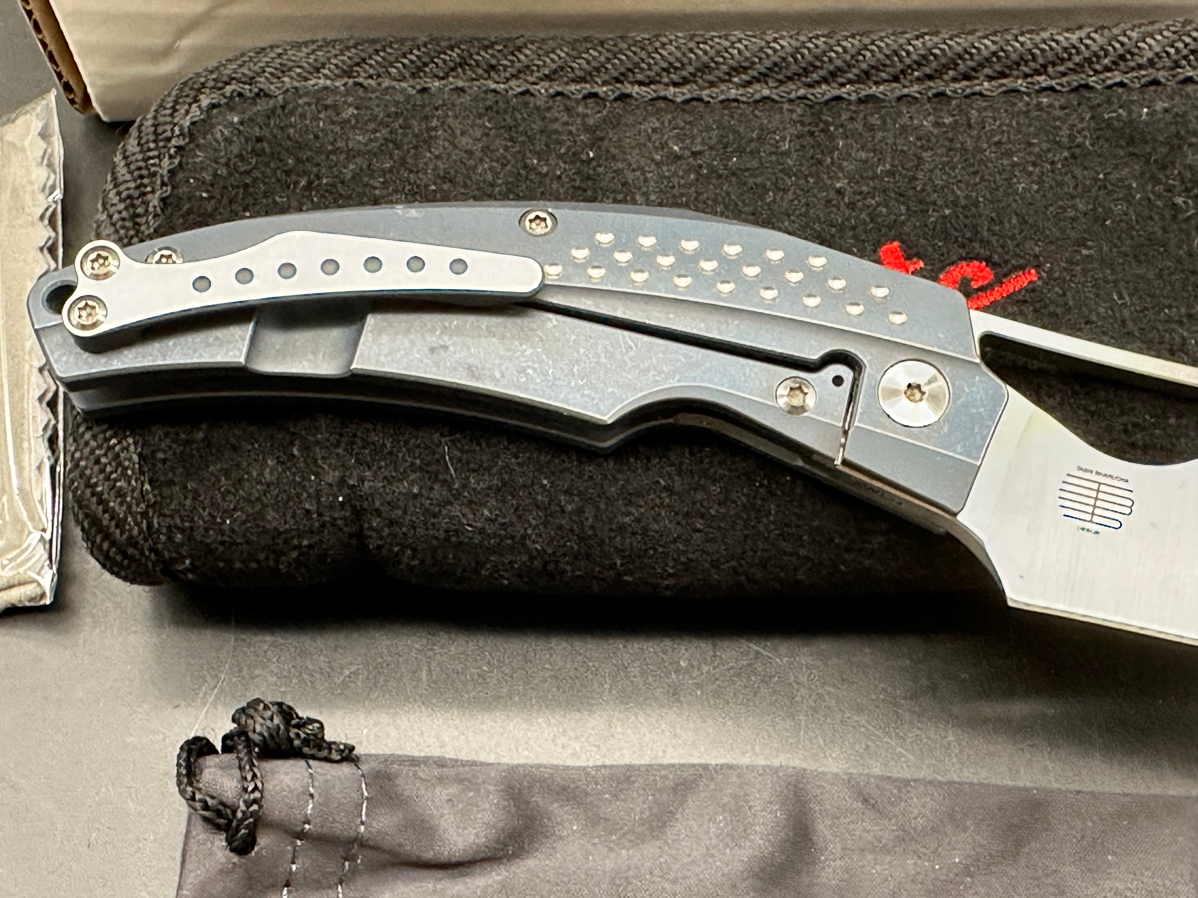 Reate Baby Machine: Tashi Bharucha design. 3.25 inch freeze edged, satin, sheepsfoot, clip point RWL-34 blade