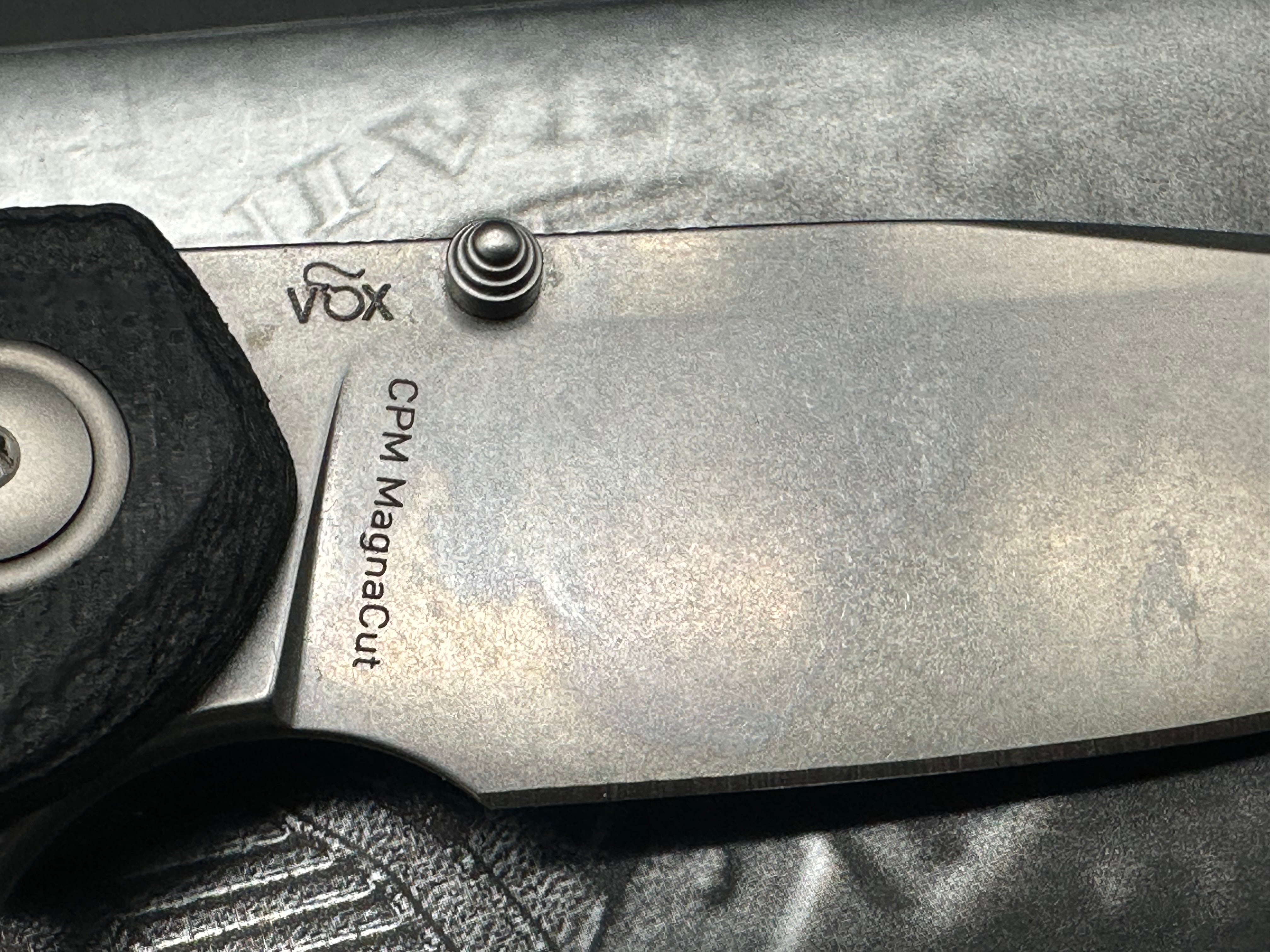 Viper Knives Vale MagnaCut Liner Lock Knife Black SureTouch (3" Stonewash)