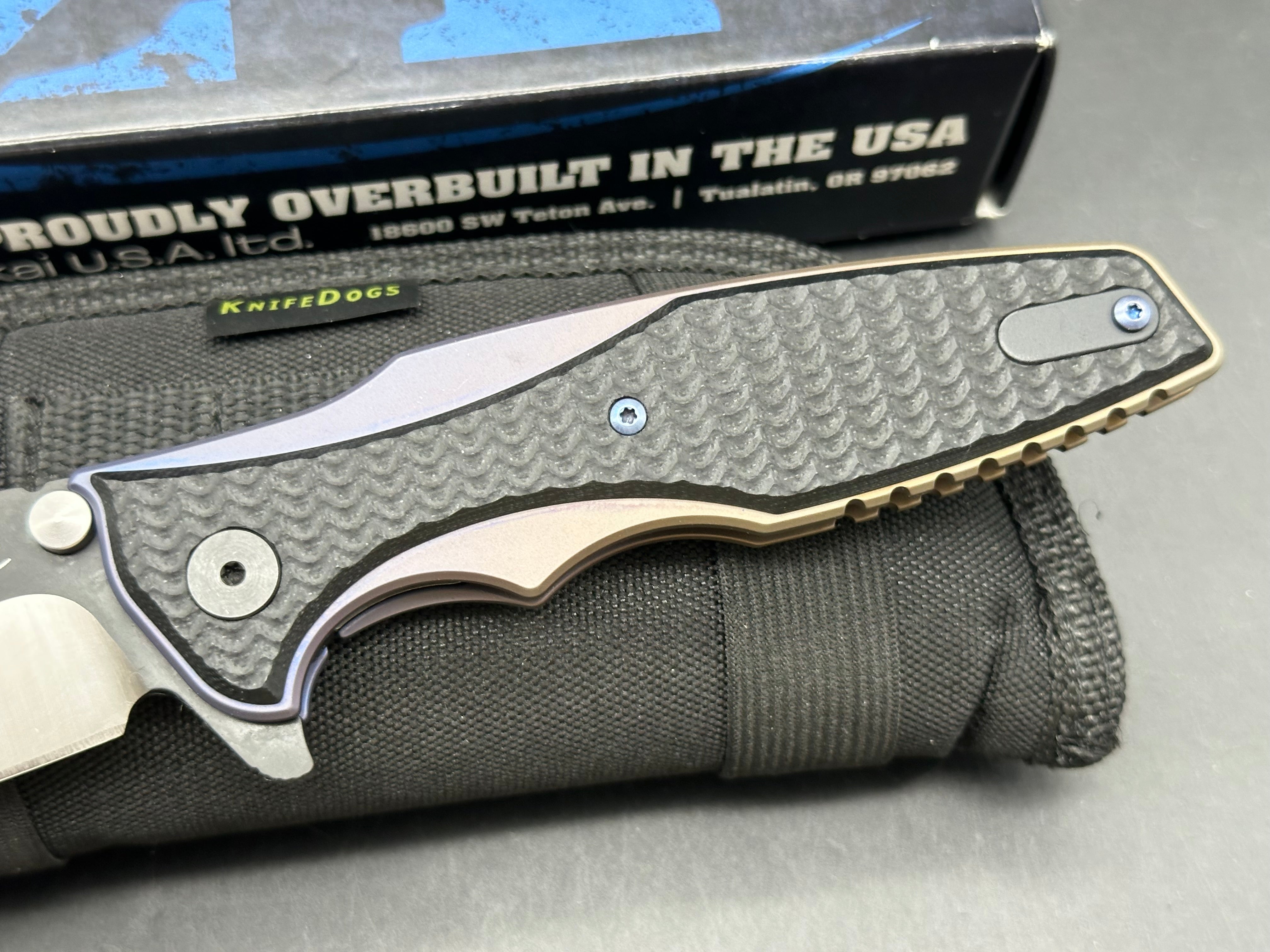 Zero Tolerance ZT 393 Rick Hinderer design. Hinderer Maximus inspired. 3.5 inch flat grind, bead blasted, two tone CPM-20CV blade
