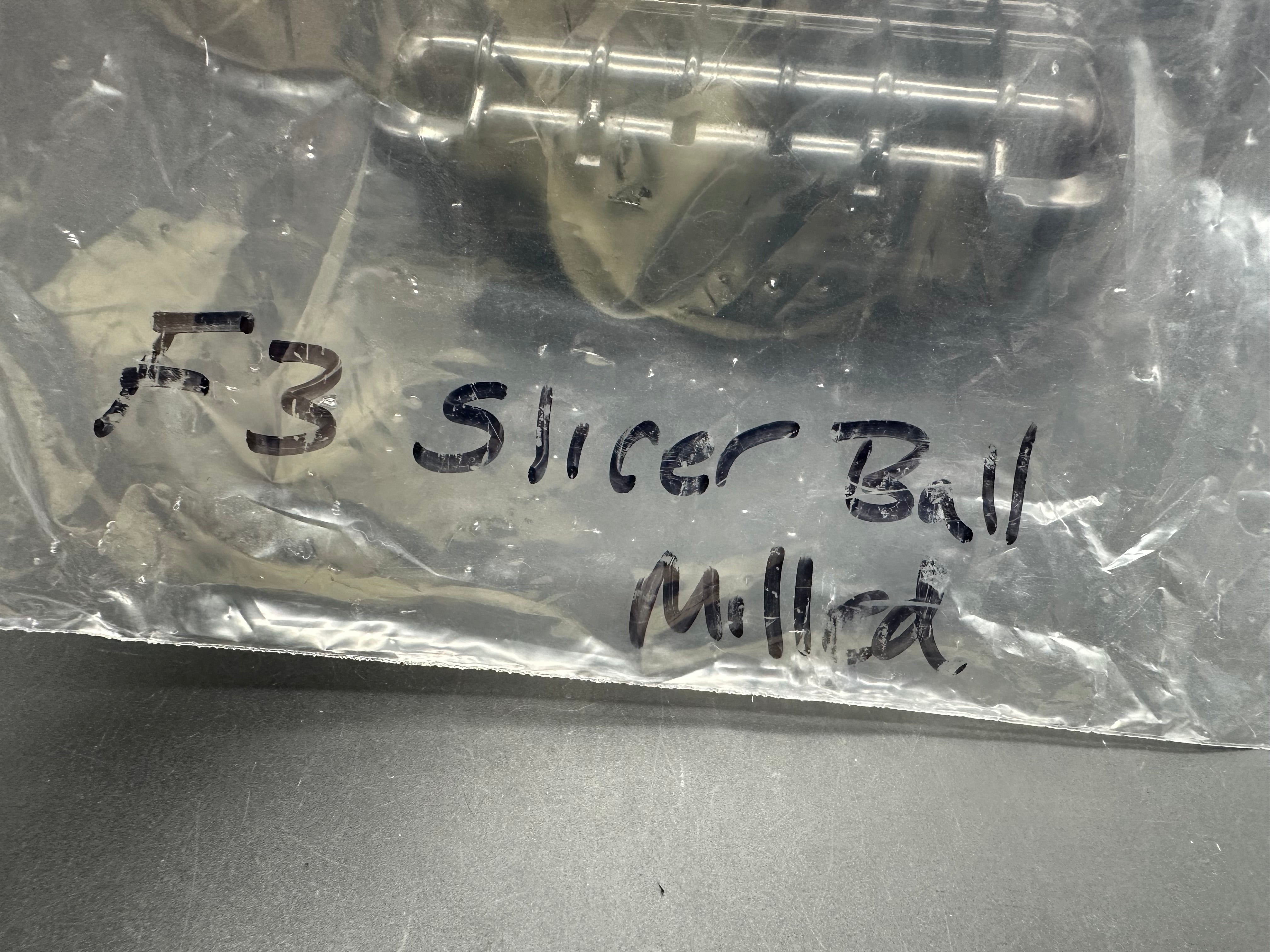 Curtiss Custom Knives Large F3 Slicer Ball Milled. Magnacut blade