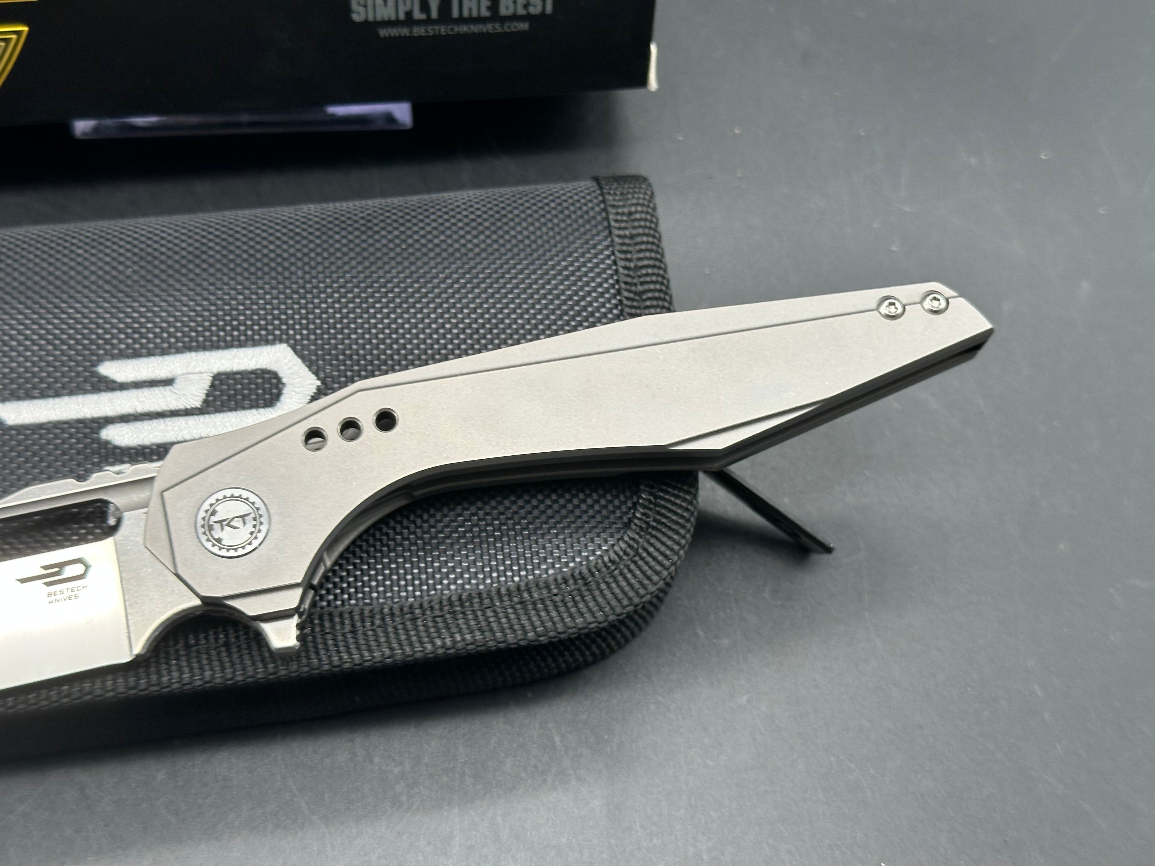 Bestech + TKT - Malware/Gray Titanium Handle + Custom "Lightning Ano" Backspacer & Clip