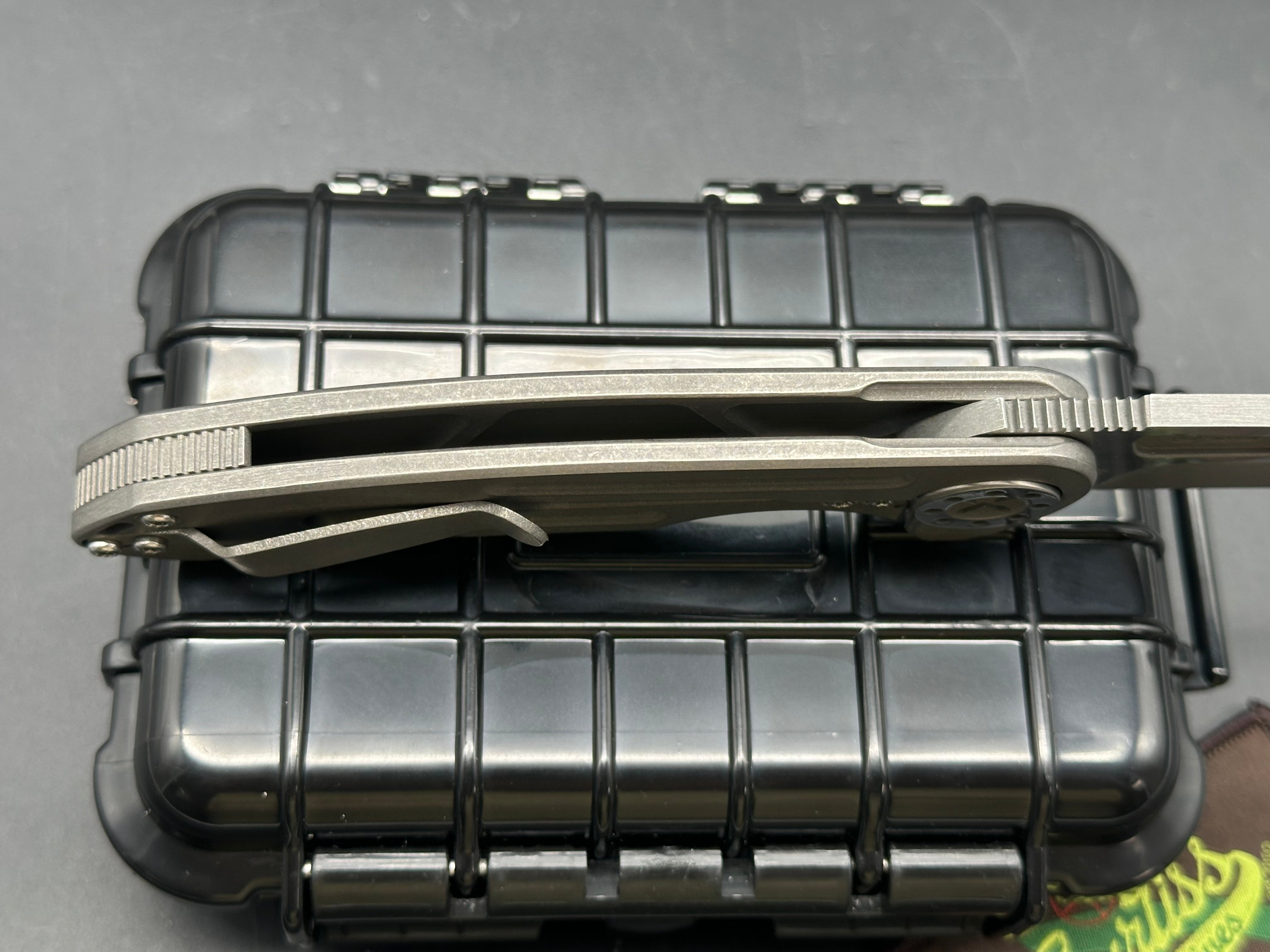 Curtiss Custom Knives Large F3 Slicer Ball Milled. Magnacut blade