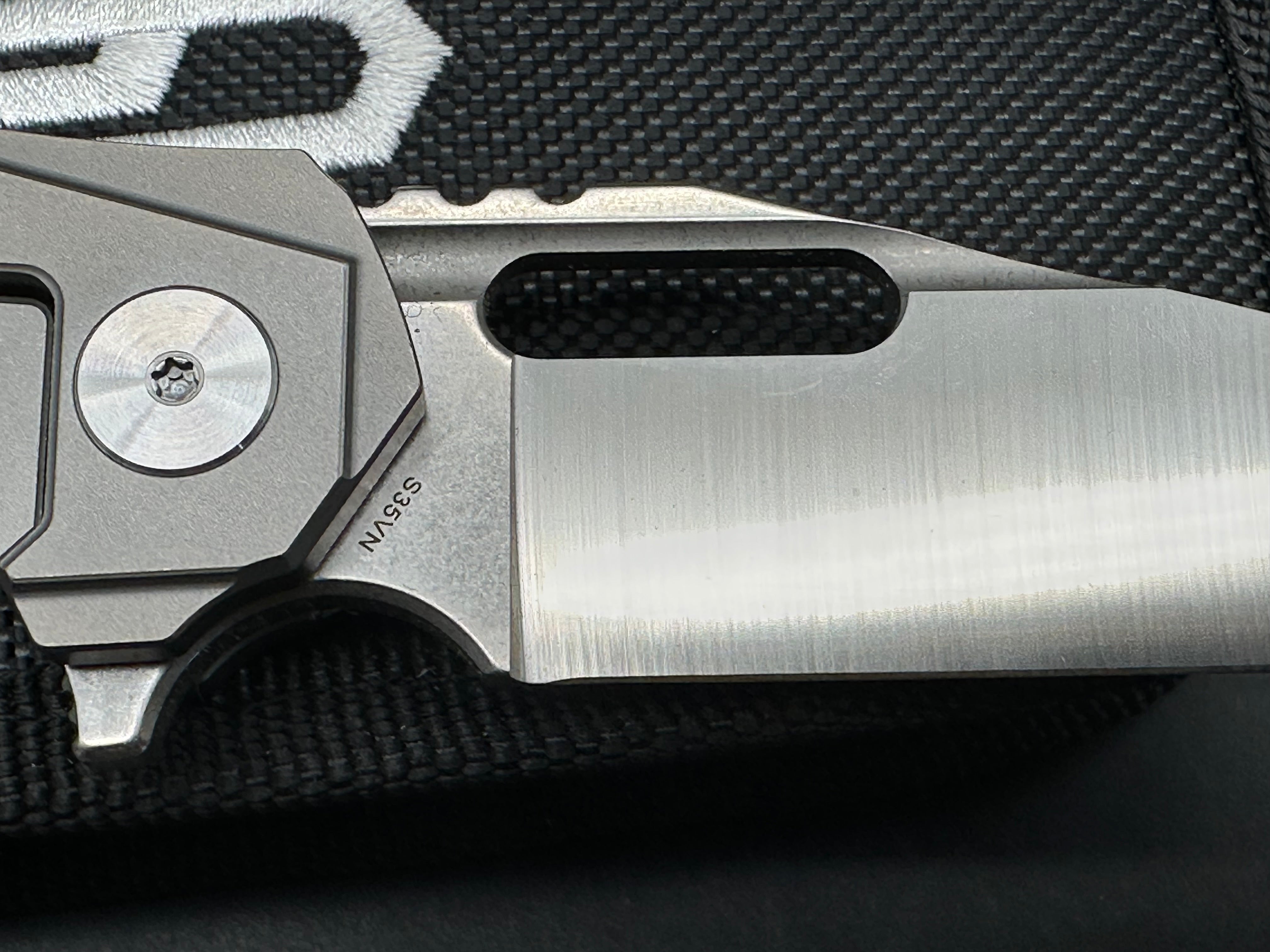 Bestech + TKT - Malware/Gray Titanium Handle + Custom "Lightning Ano" Backspacer & Clip