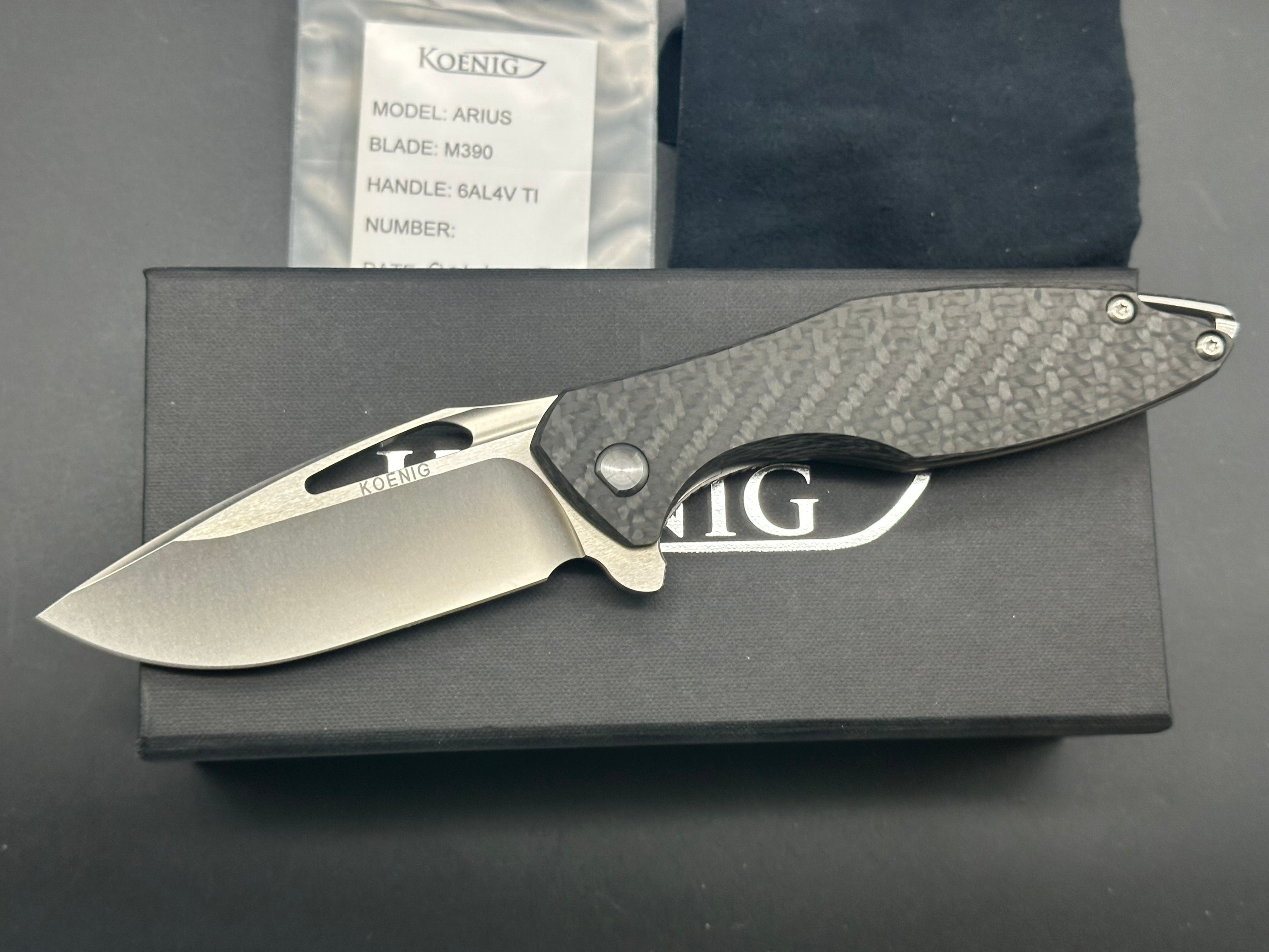 Koenig Arius Gen 4 M390 CF scale, silver accents