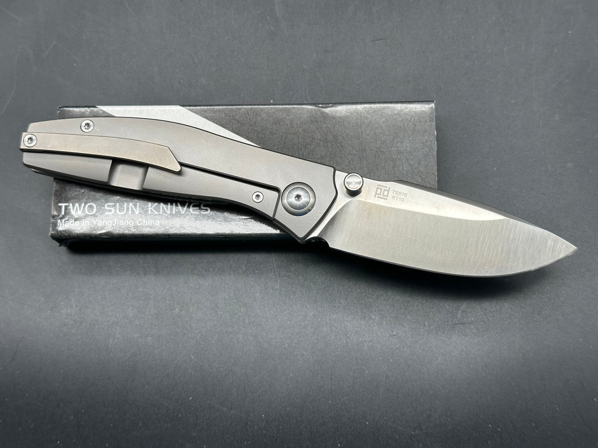 TWOSUN FOLDING KNIFE GRAY TITANIUM HANDLE K110 PLAIN EDGE TS576-K110-GRAY