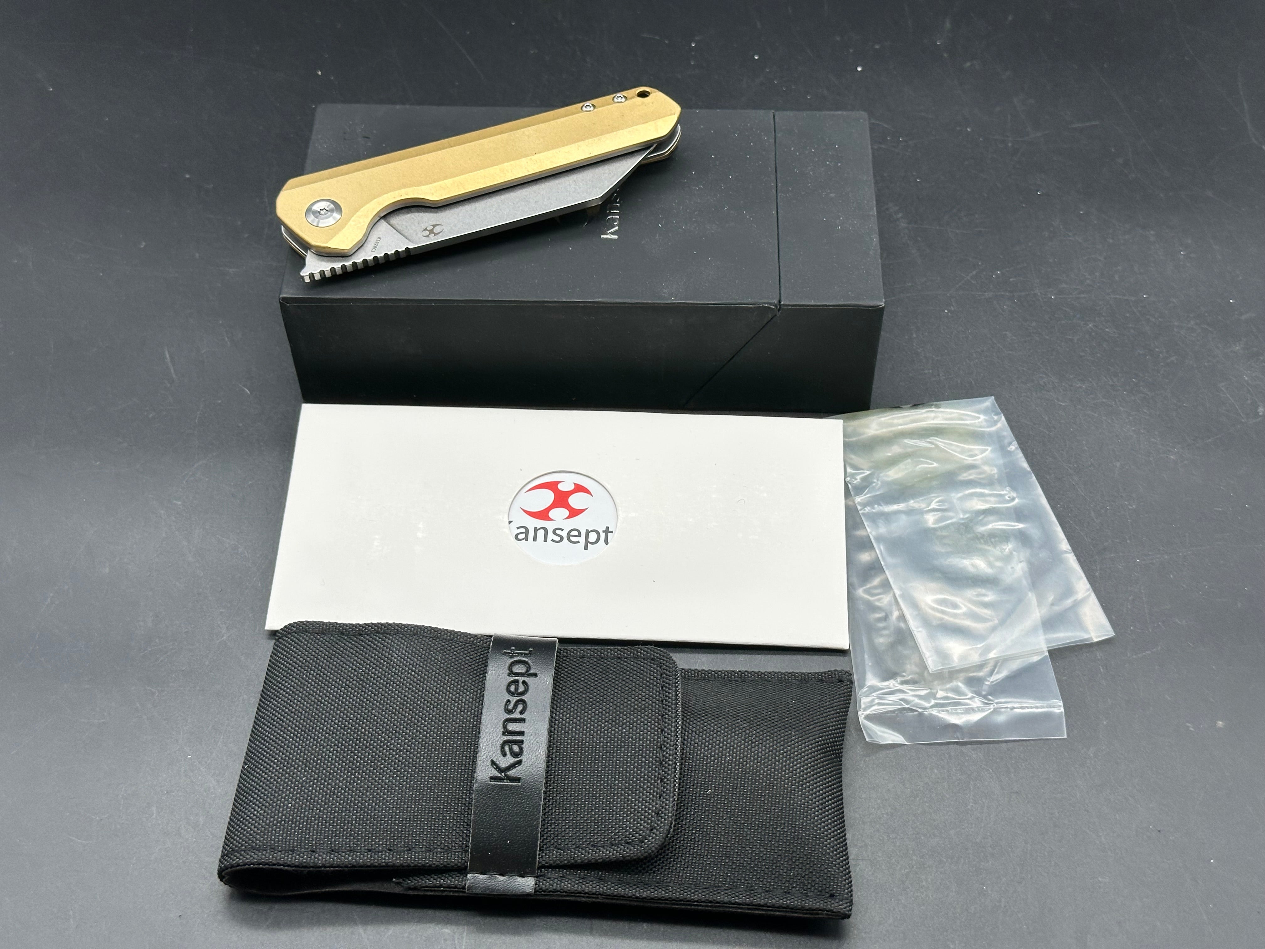 Kansept Bulldozer: Kim Ning design. 3.56 inch flat grind CPM-S35VN blade