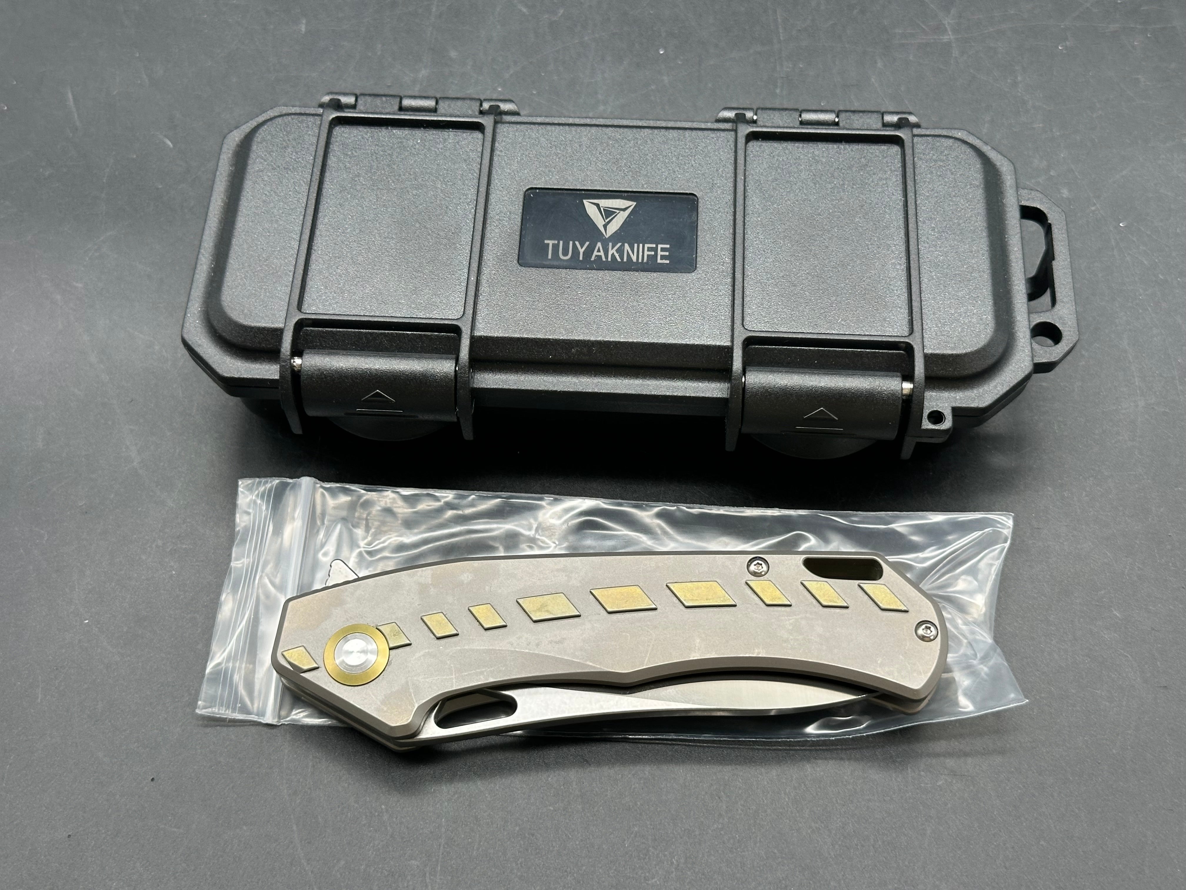 Tuyaknife Chicane 3.66 inch flat grind CMP-S35VN blade