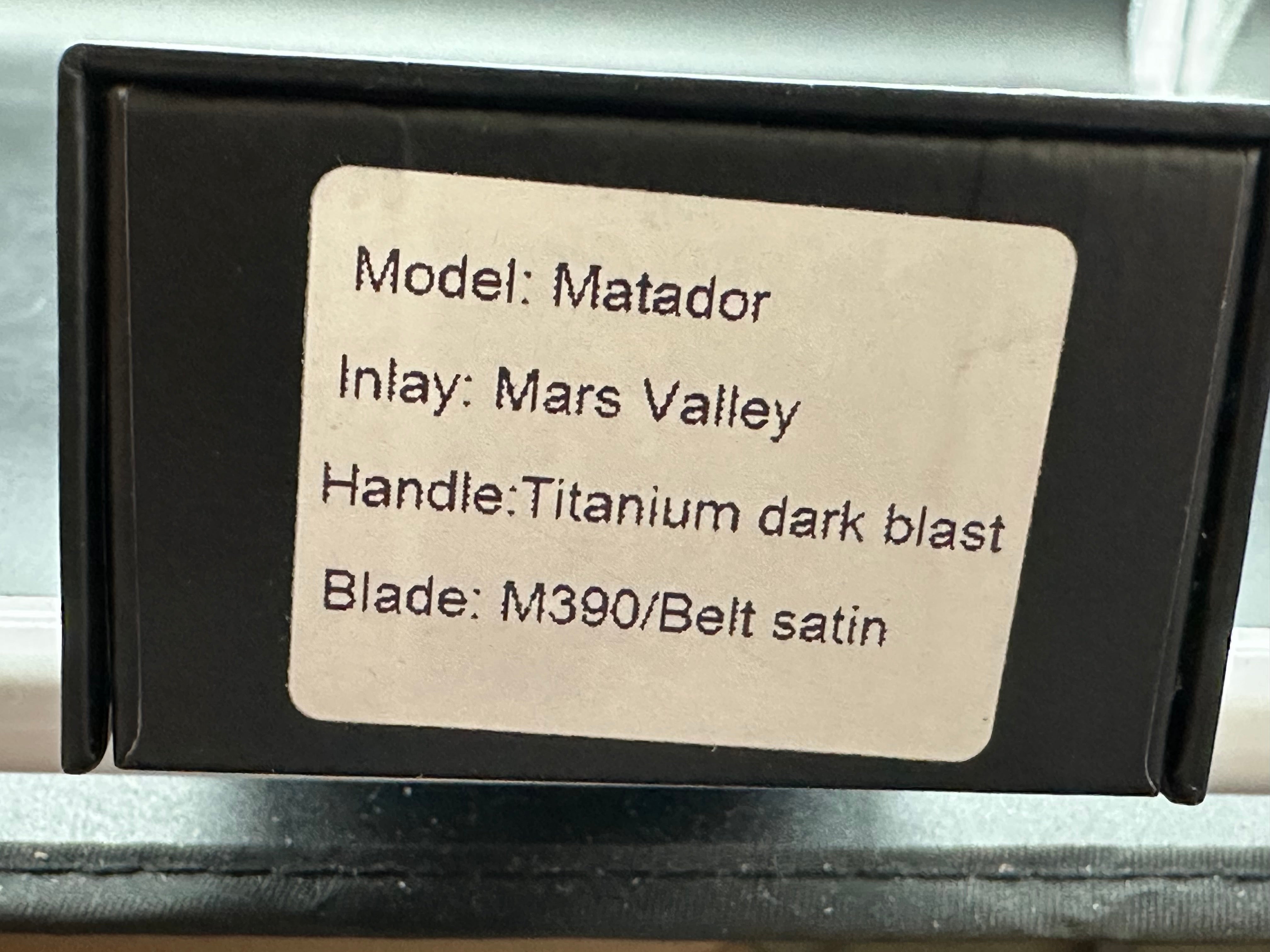 Suprlativ Matador: 3.875 Bohler M390 blade titanium frame with Mars Valley Fat Carbon Fiber inlays