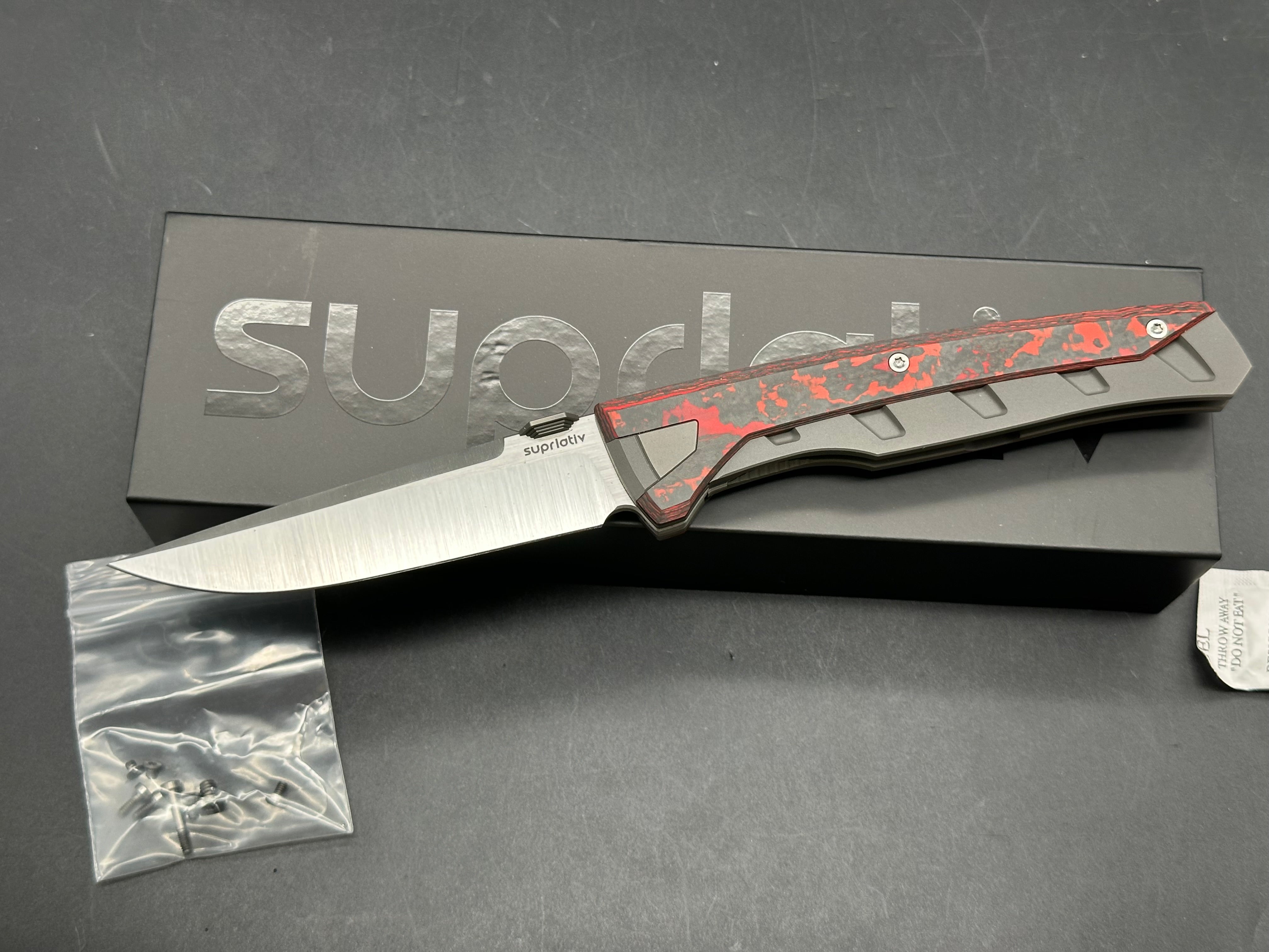 Suprlativ Matador: 3.875 Bohler M390 blade titanium frame with Mars Valley Fat Carbon Fiber inlays