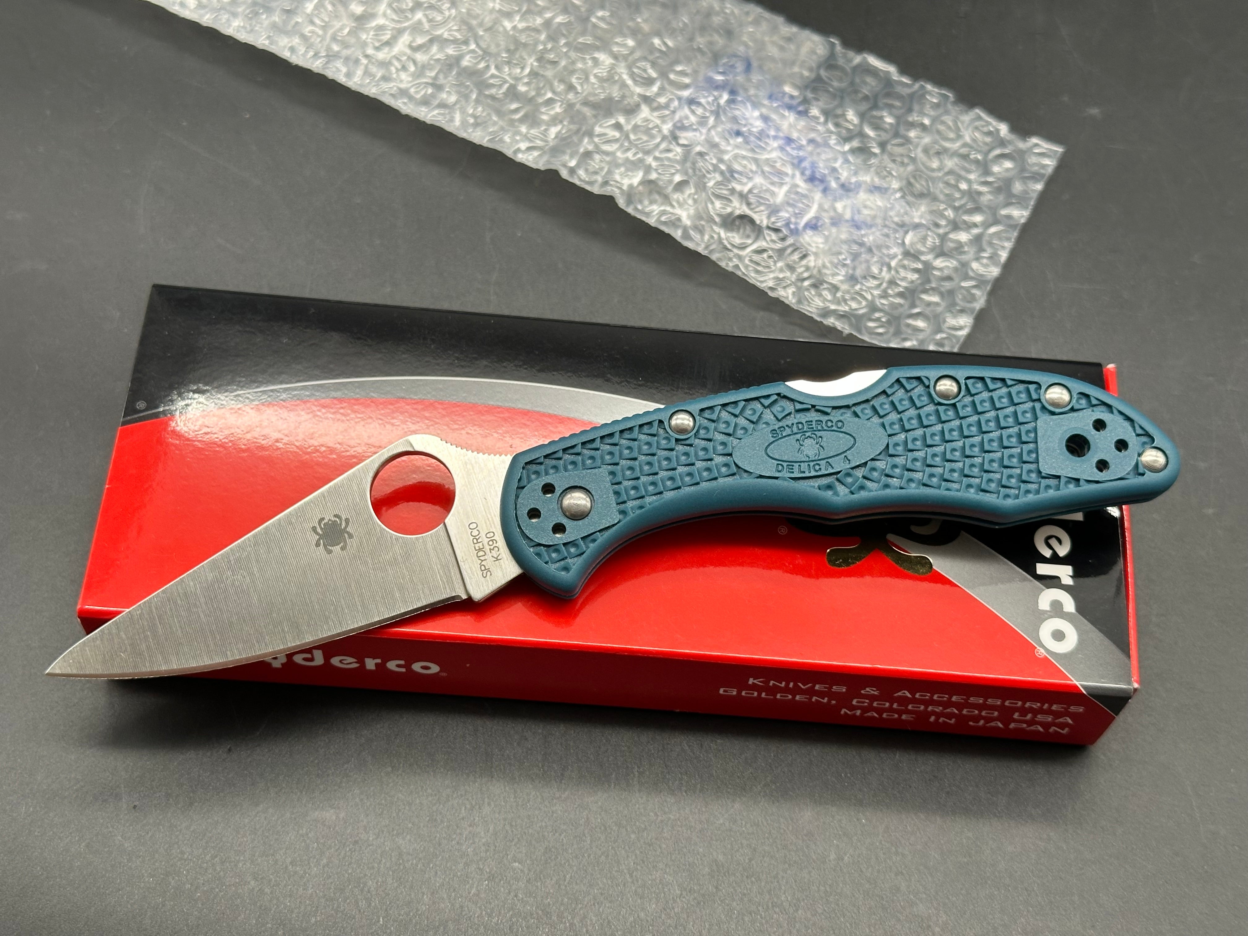 Spyderco Delica 4 Lightweight, 2.89" K390 Satin Blade with Blue FRN Handle