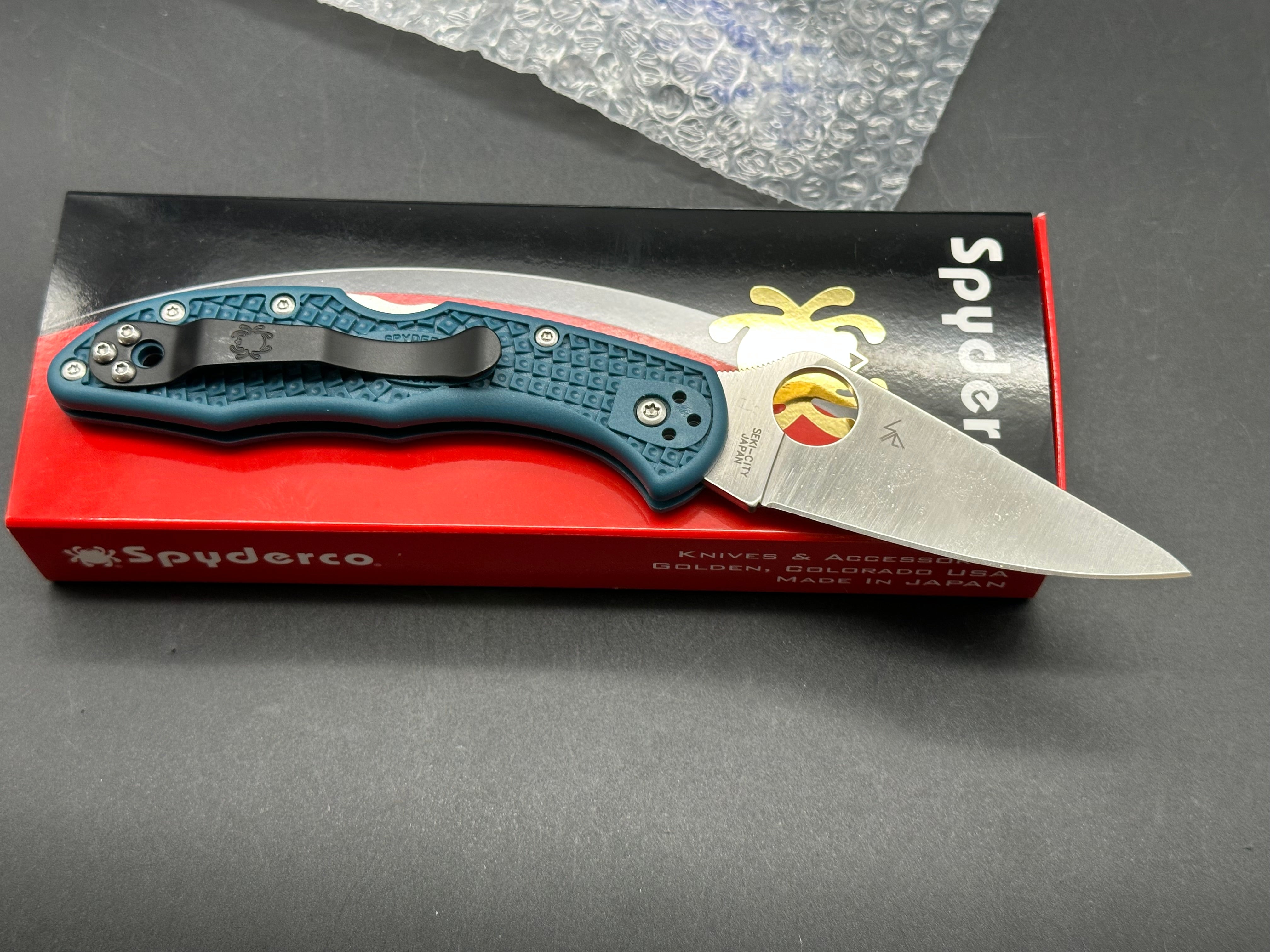 Spyderco Delica 4 Lightweight, 2.89" K390 Satin Blade with Blue FRN Handle