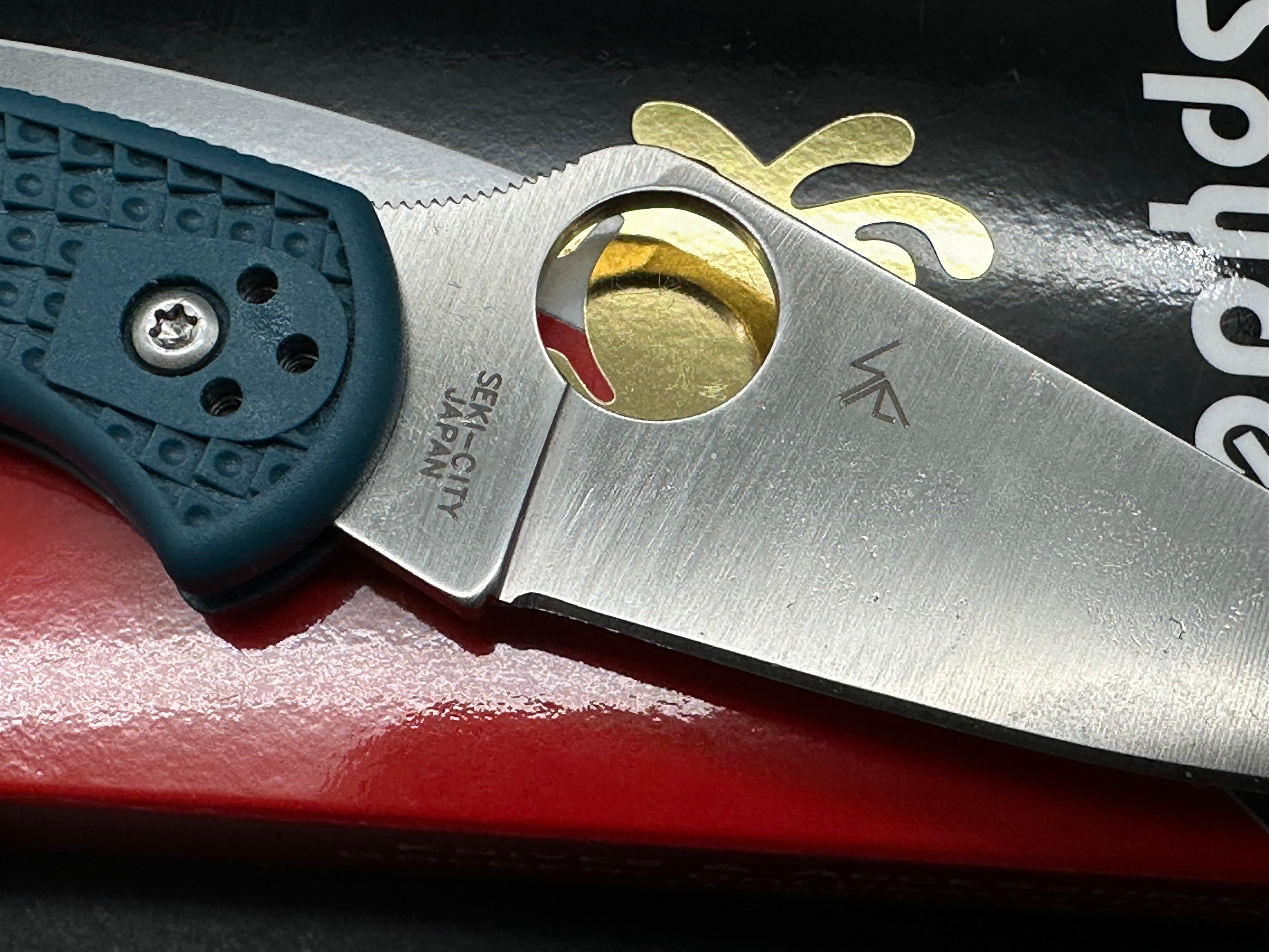 Spyderco Delica 4 Lightweight, 2.89" K390 Satin Blade with Blue FRN Handle