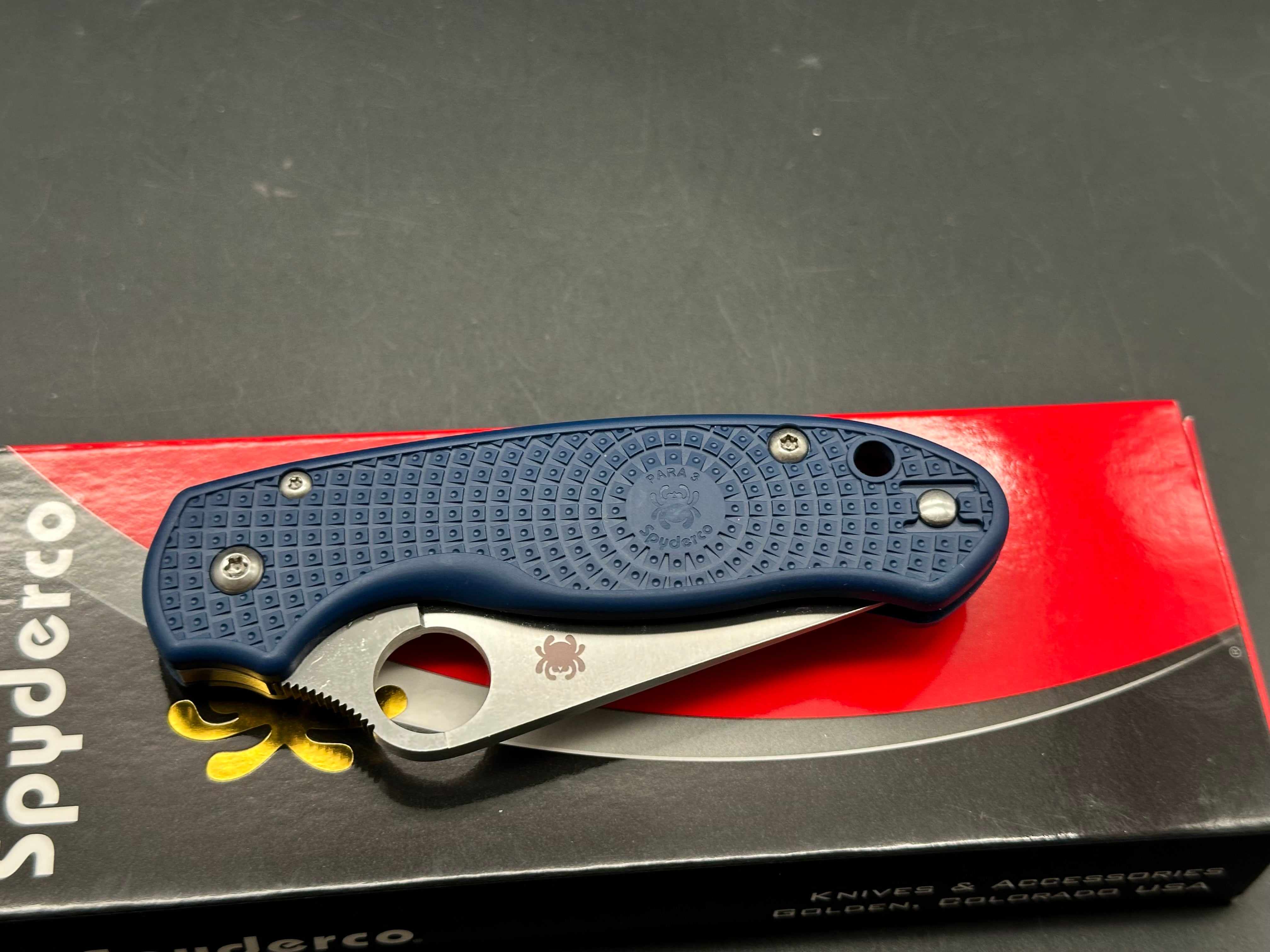 Spyderco Para 3 Lightweight, 2.93" CPM SPY27 Satin Blade with Cobalt Blue FRN Handle