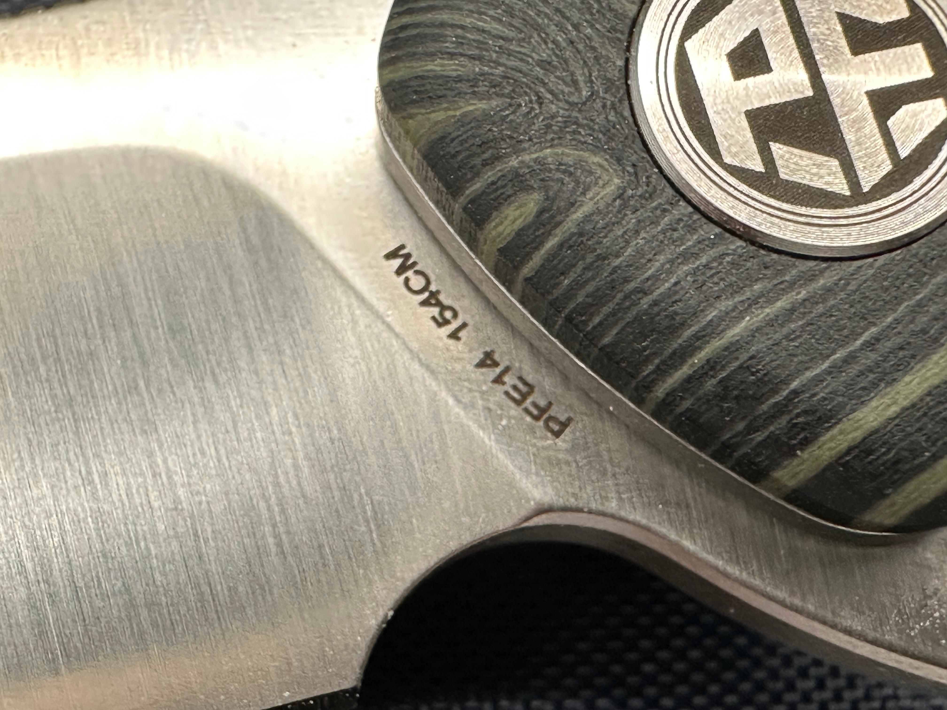 Petrified Fish PFE14 Rogue ,3.43" 154CM Steel Blade, Green GMascus Handle