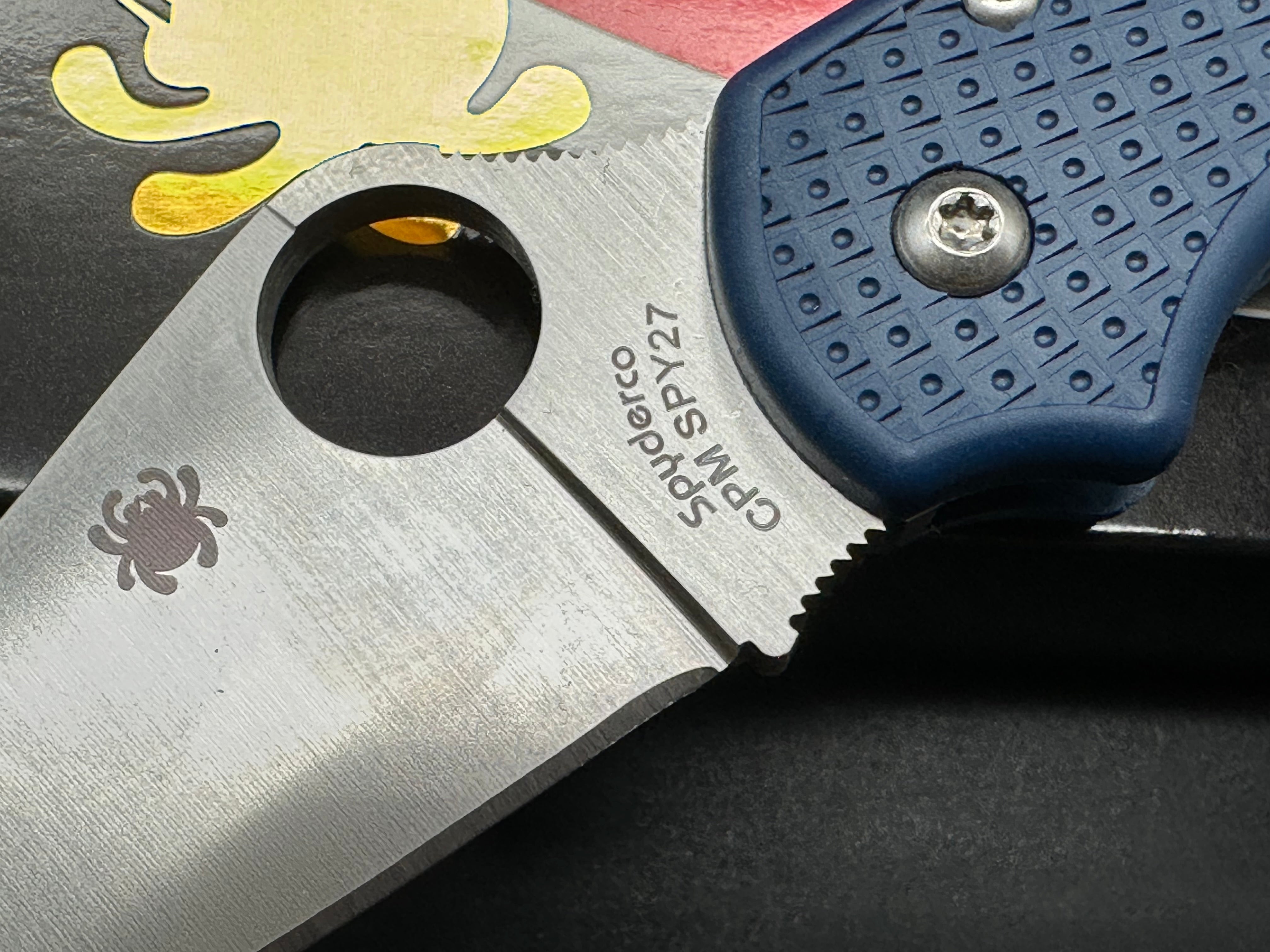 Spyderco Para 3 Lightweight, 2.93" CPM SPY27 Satin Blade with Cobalt Blue FRN Handle