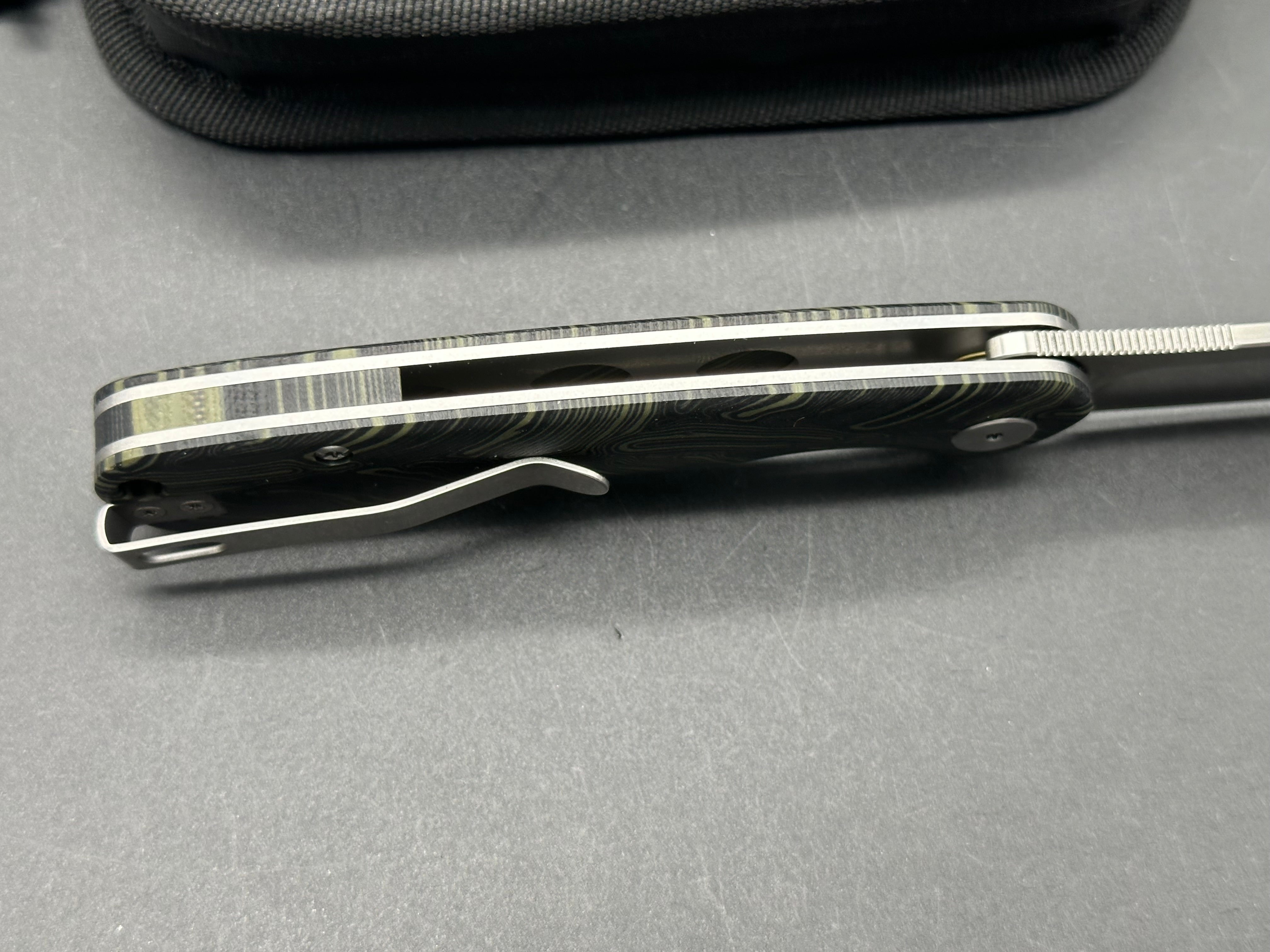 Petrified Fish PFE14 Rogue ,3.43" 154CM Steel Blade, Green GMascus Handle