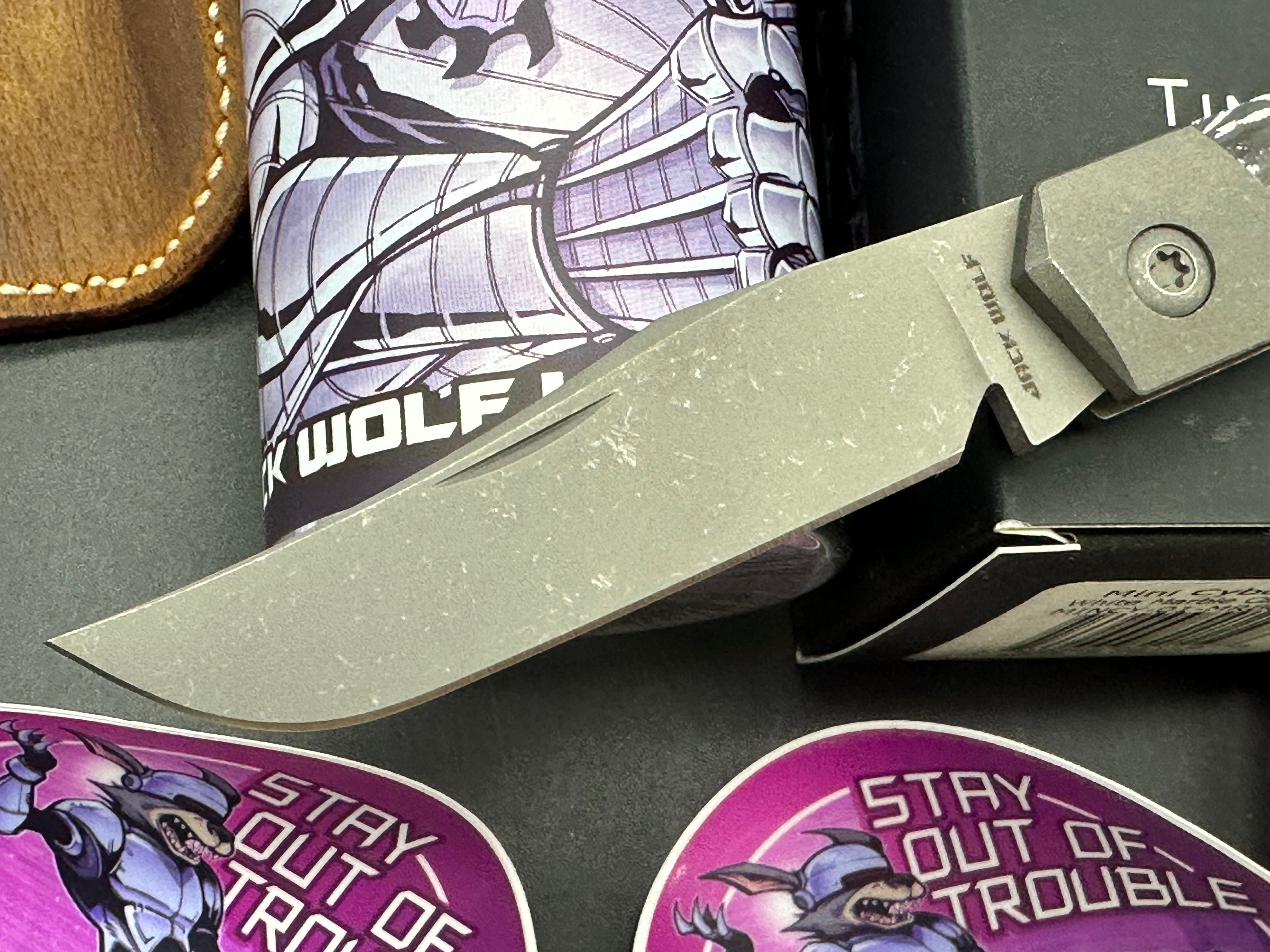 Jack Wolf Knives Mini Cyborg Jack Slip Joint Knife White Marble CF (2.6" BB/SW)