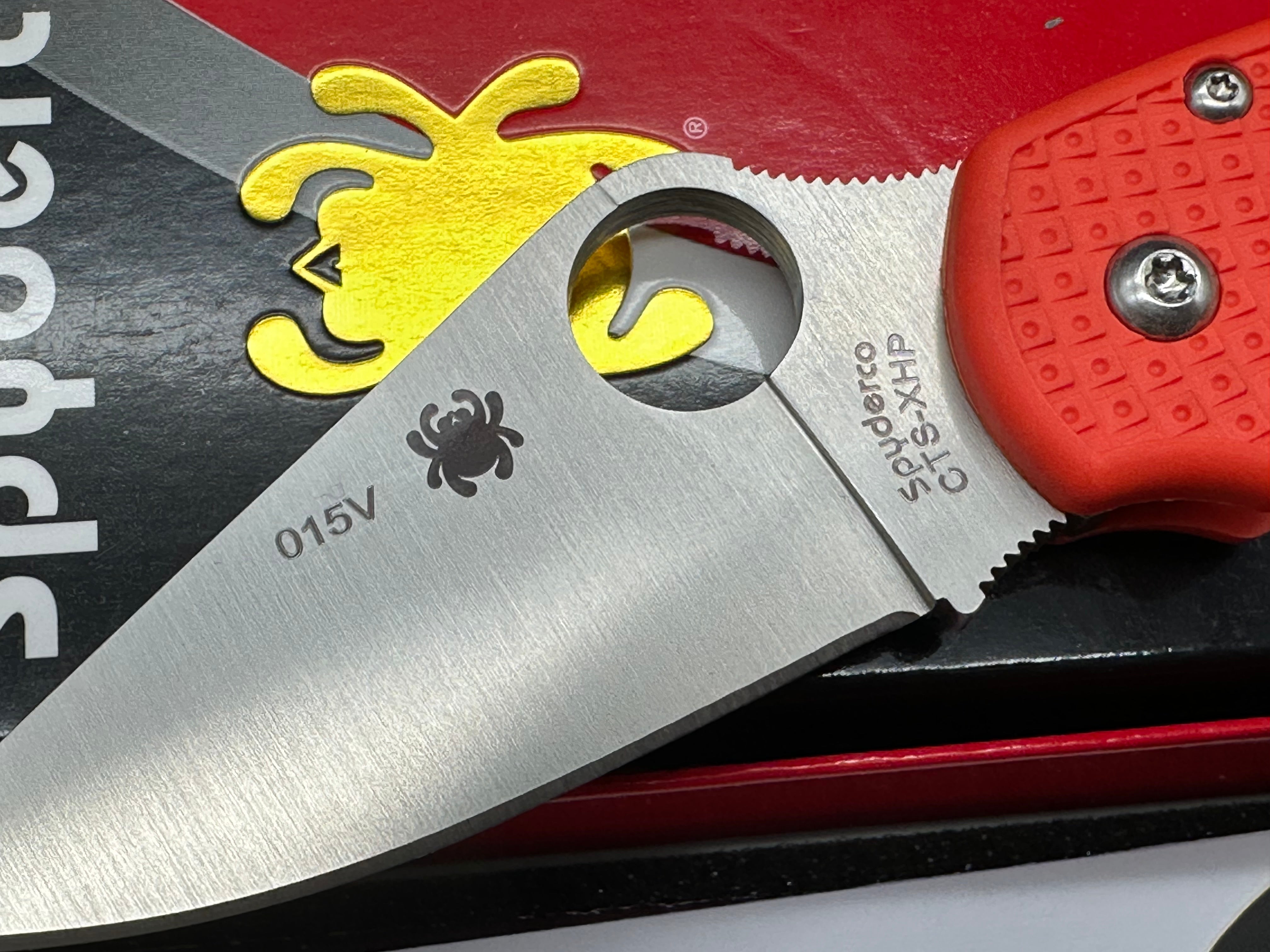 Spyderco Para 3 Lightweight Cutlery Shoppe Exclusive, 2.93" CTS XHP Satin Blade with Orange FRN Handle