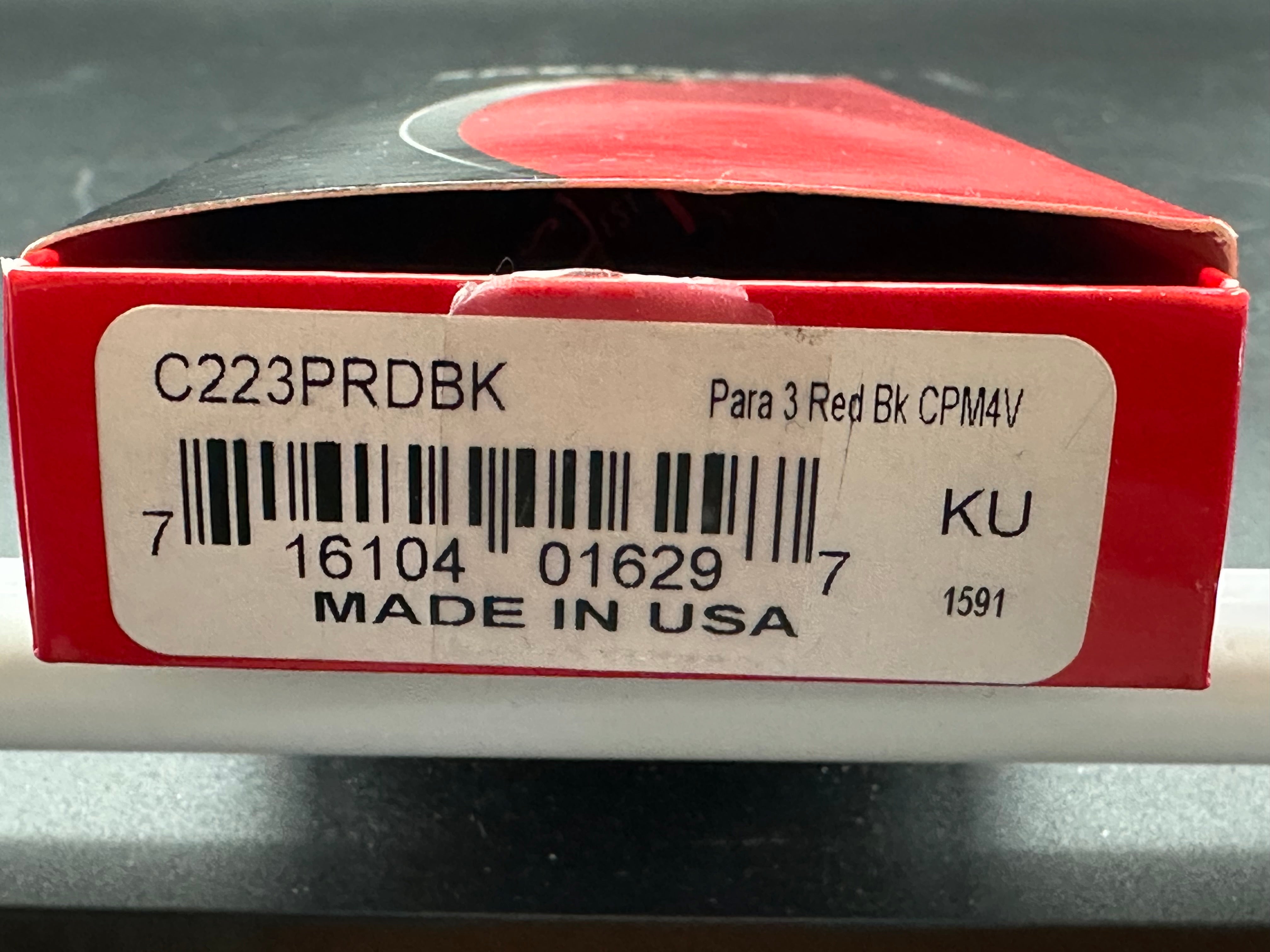 Spyderco Para 3 Lightweight, St. Nick's Knives Exclusive, 2.93" CPM-4V DLC Black Blade with Red FRN Handle