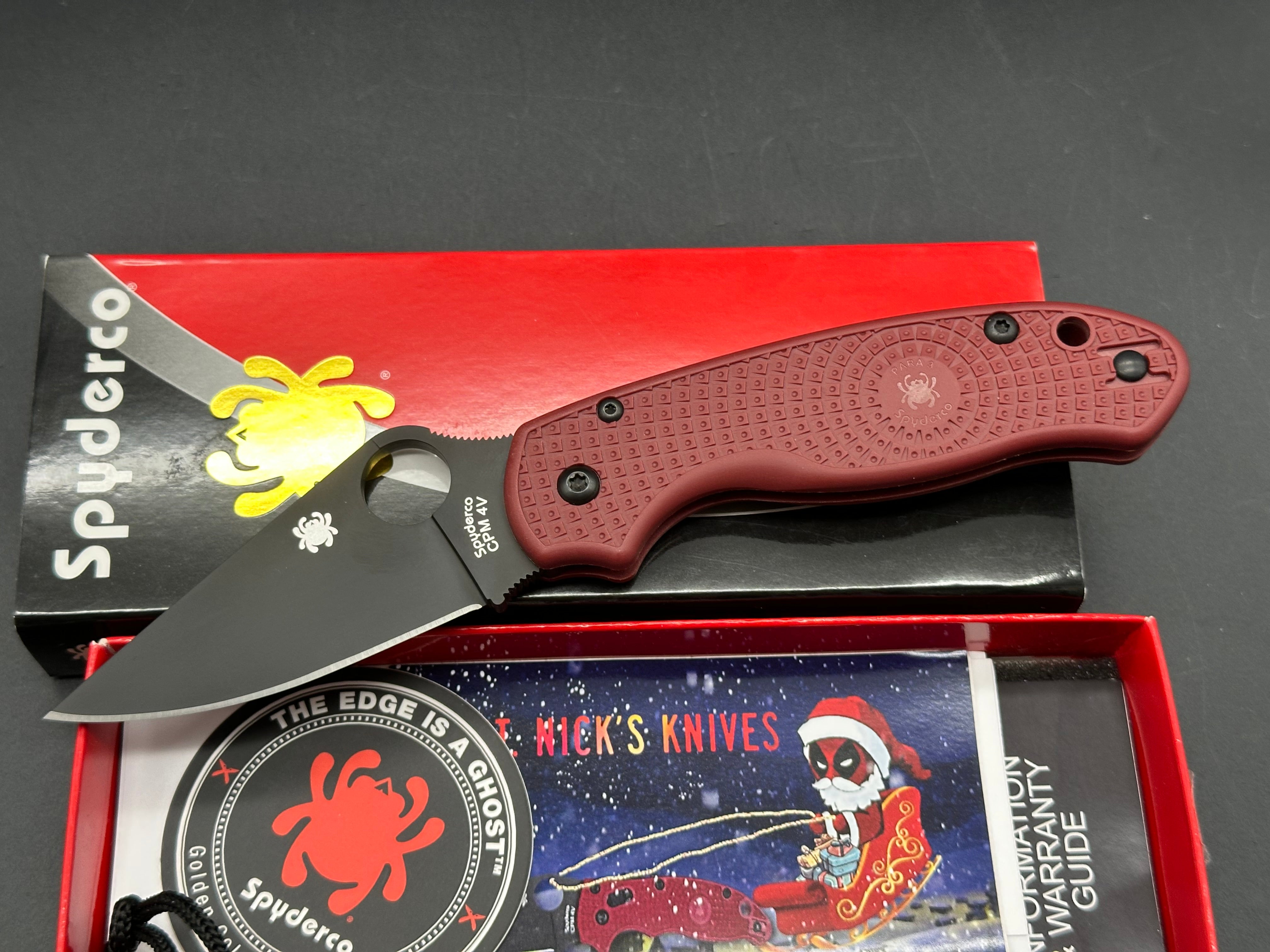 Spyderco Para 3 Lightweight, St. Nick's Knives Exclusive, 2.93" CPM-4V DLC Black Blade with Red FRN Handle