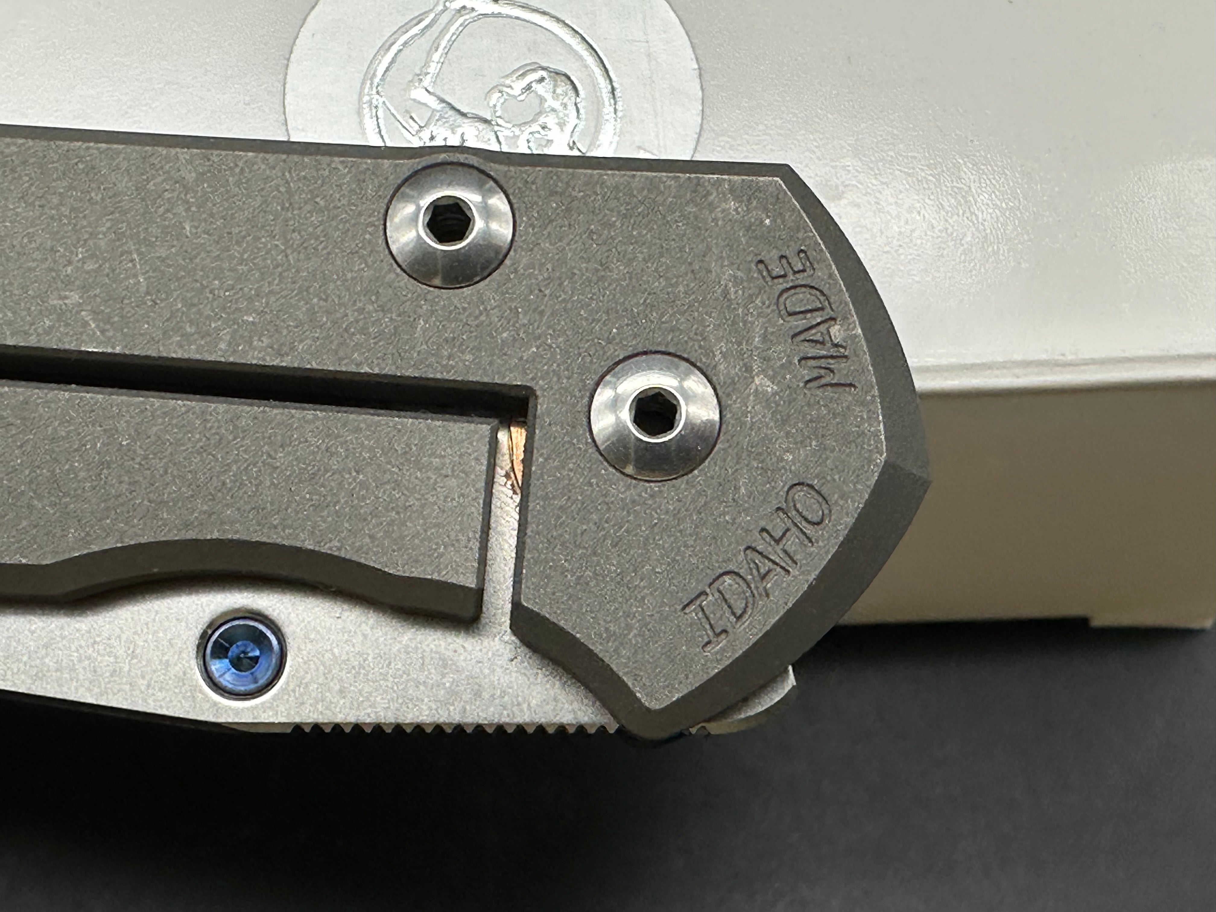 Chris Reeve Large Sebenza 21 CF/Titanium 3.5 inch CPM-S35VN blade