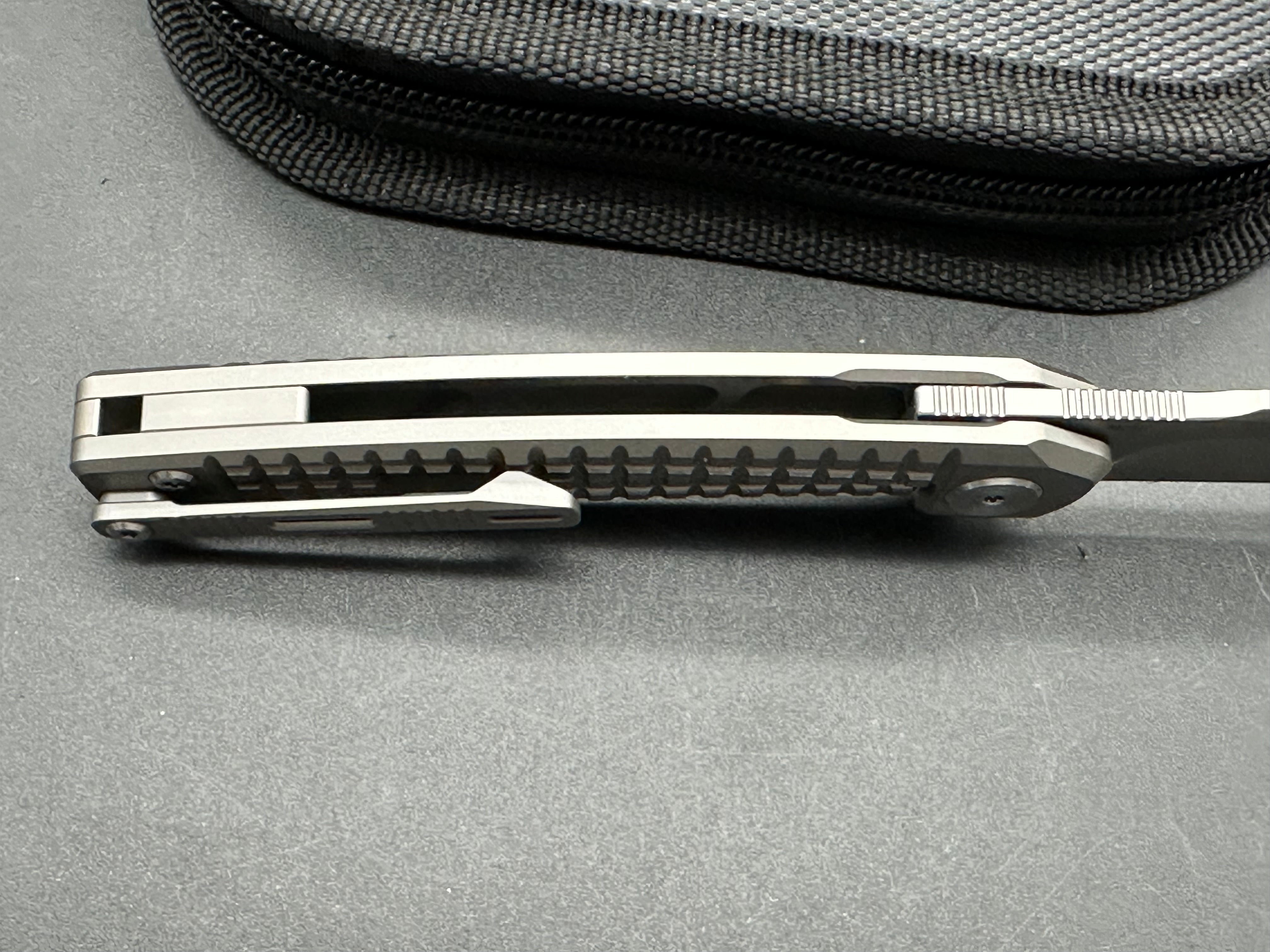 XTOUC RX302 M390 Sandblasted Blade with Titanium Frag Handle