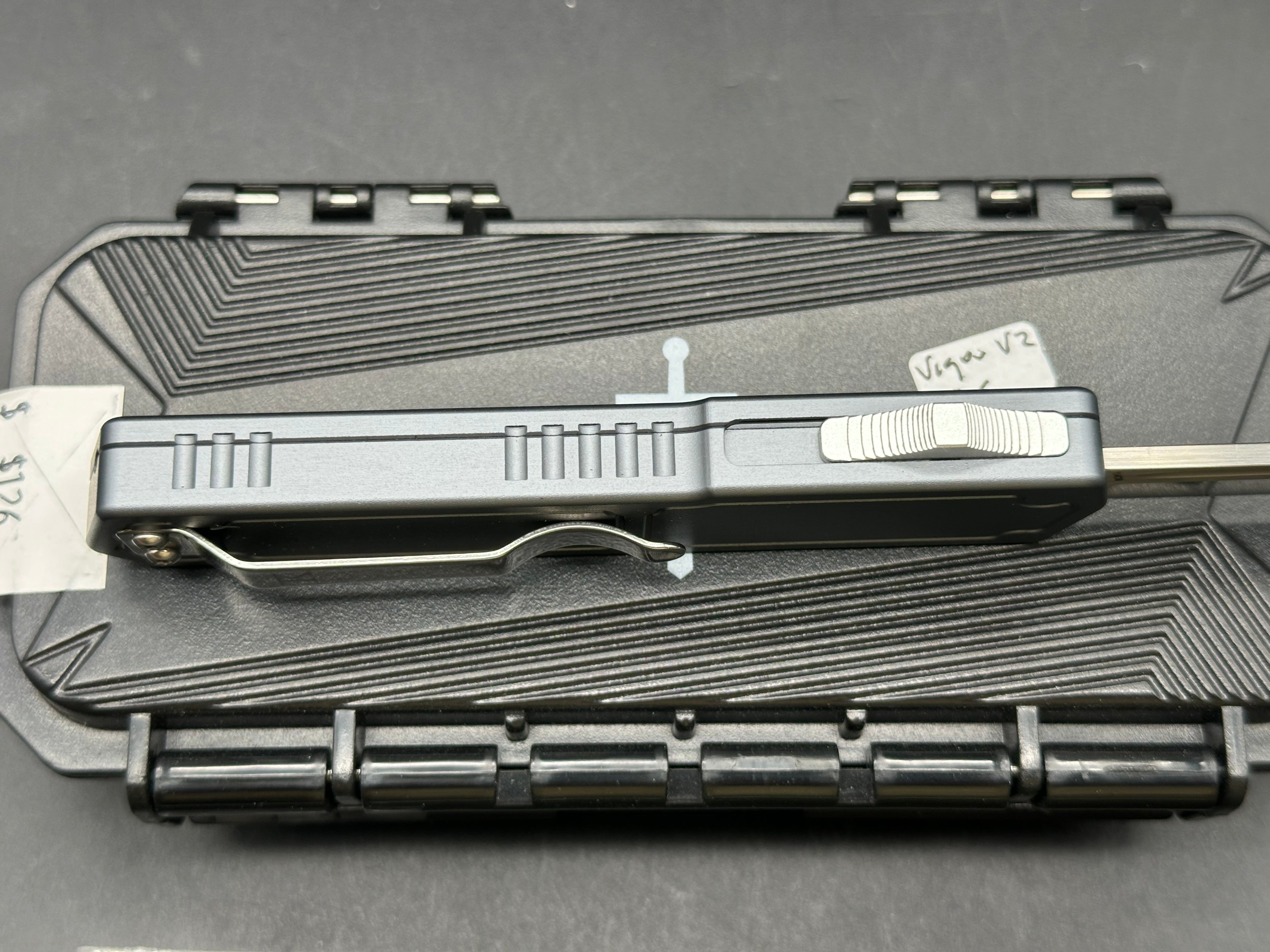 TakCom Vigor Satin, Gray Aluminum 154CM tanto blade