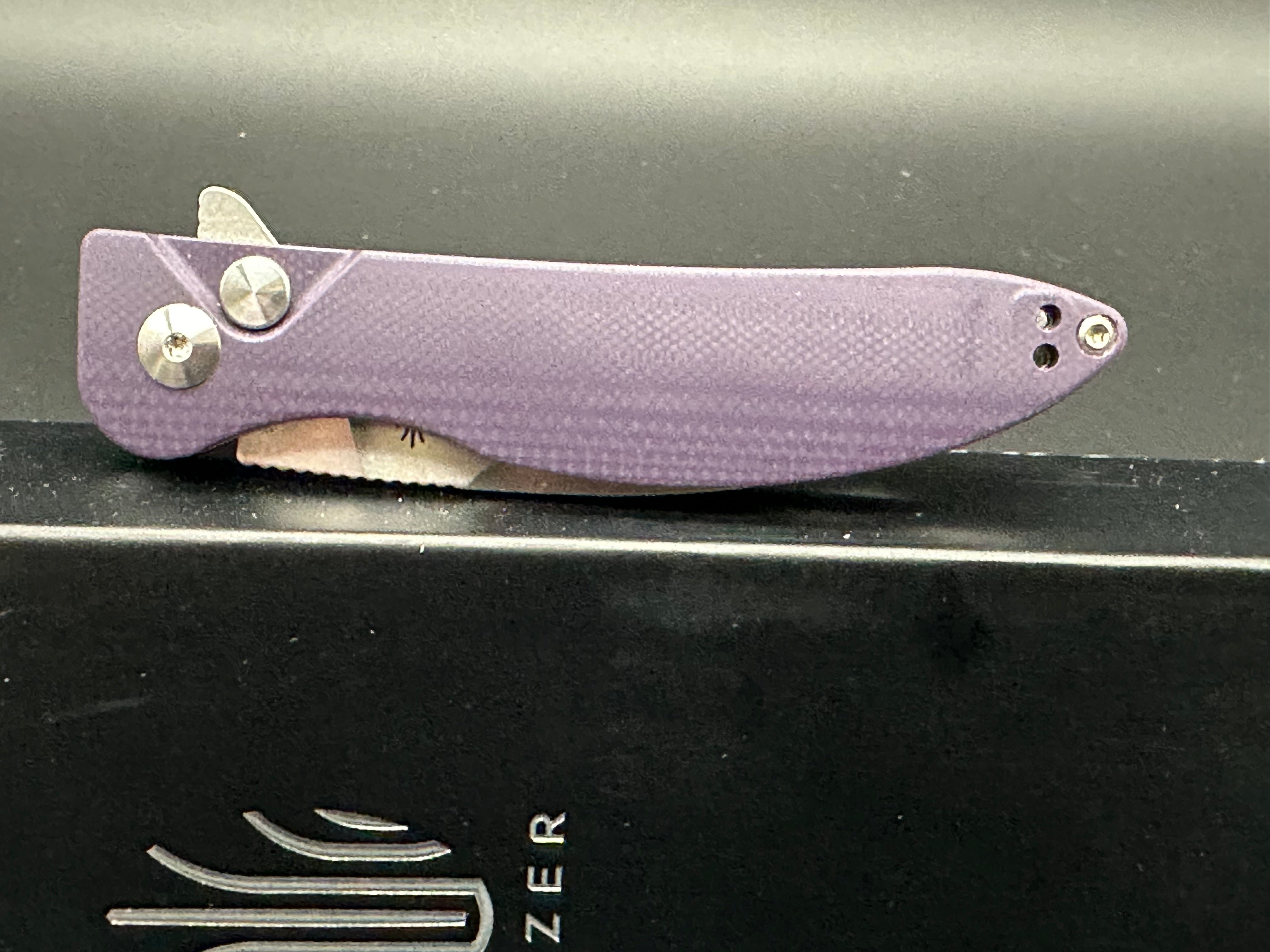 KIZER SWAY BACK FOLDING KNIFE PURPLE G10 HANDLE N690 PLAIN EDGE V3566N1