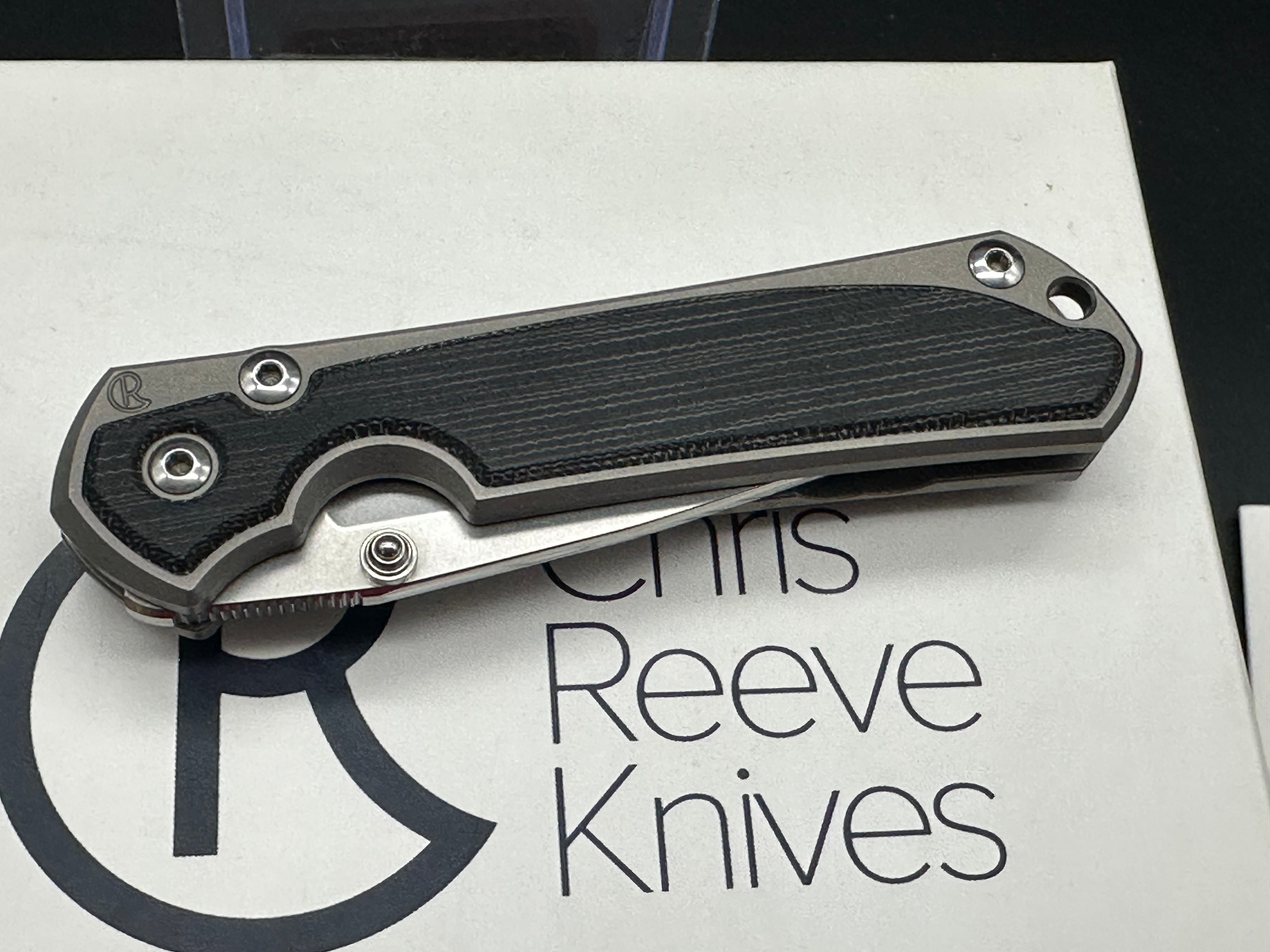 Chris Reeves CRK Small SEBENZA 31 BLACK CANVAS MICARTA DROP POINT