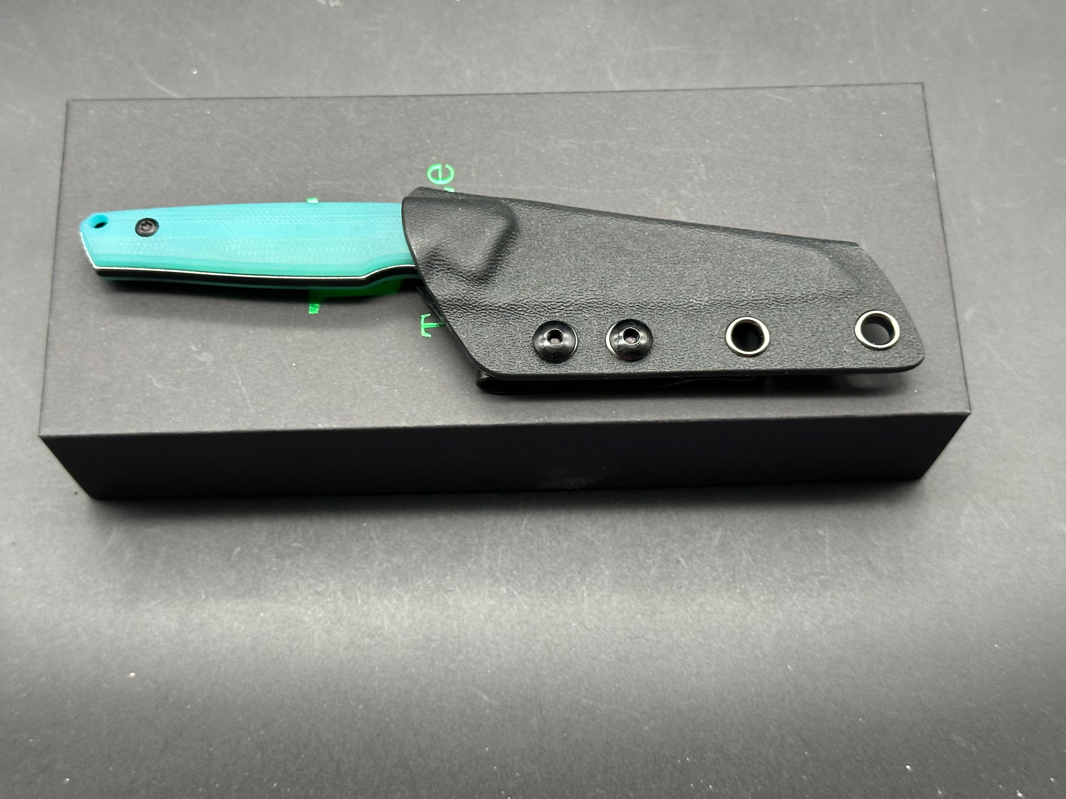 TENABLE PARR TIFFANY BLUE G10 HANDLE 14C28N REVERSE TANTO PLAIN EDGE