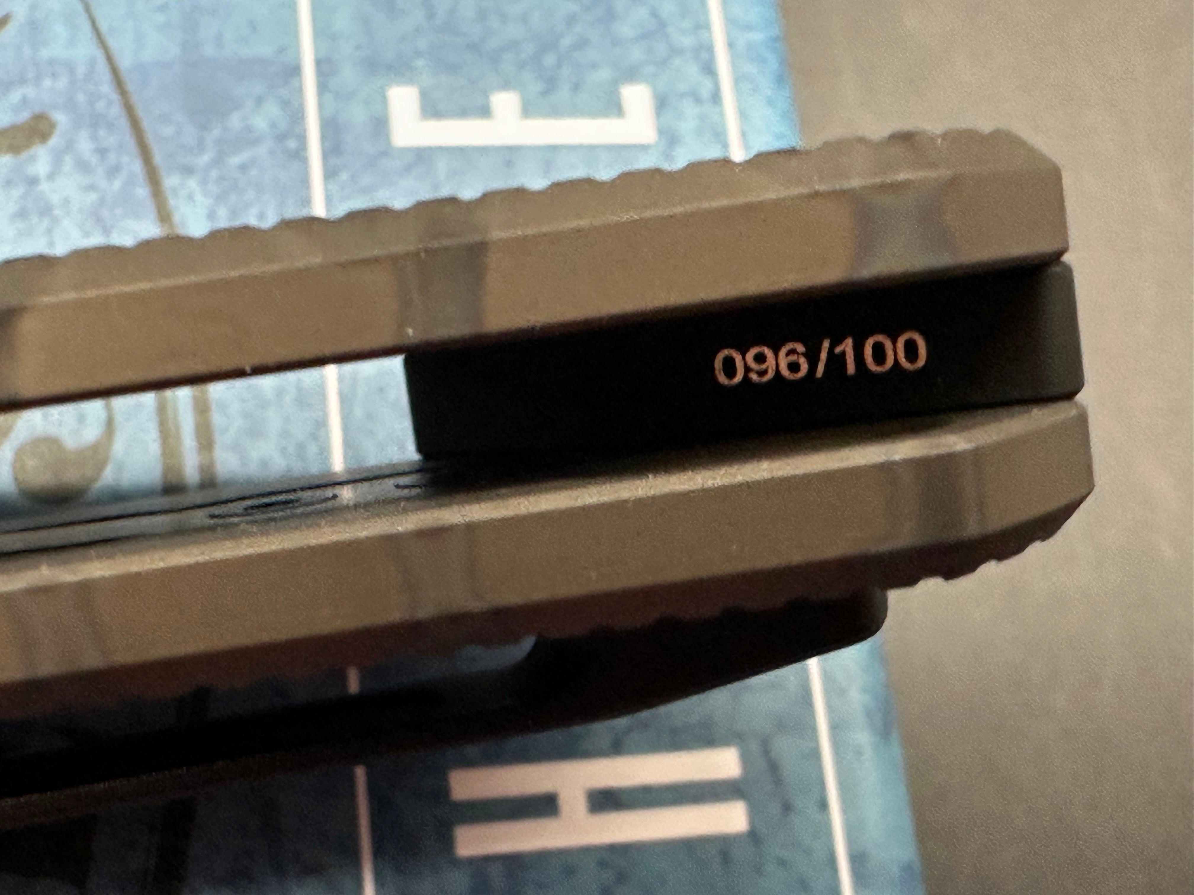 Divo Chaser flamed titanium handle w/S90V blade