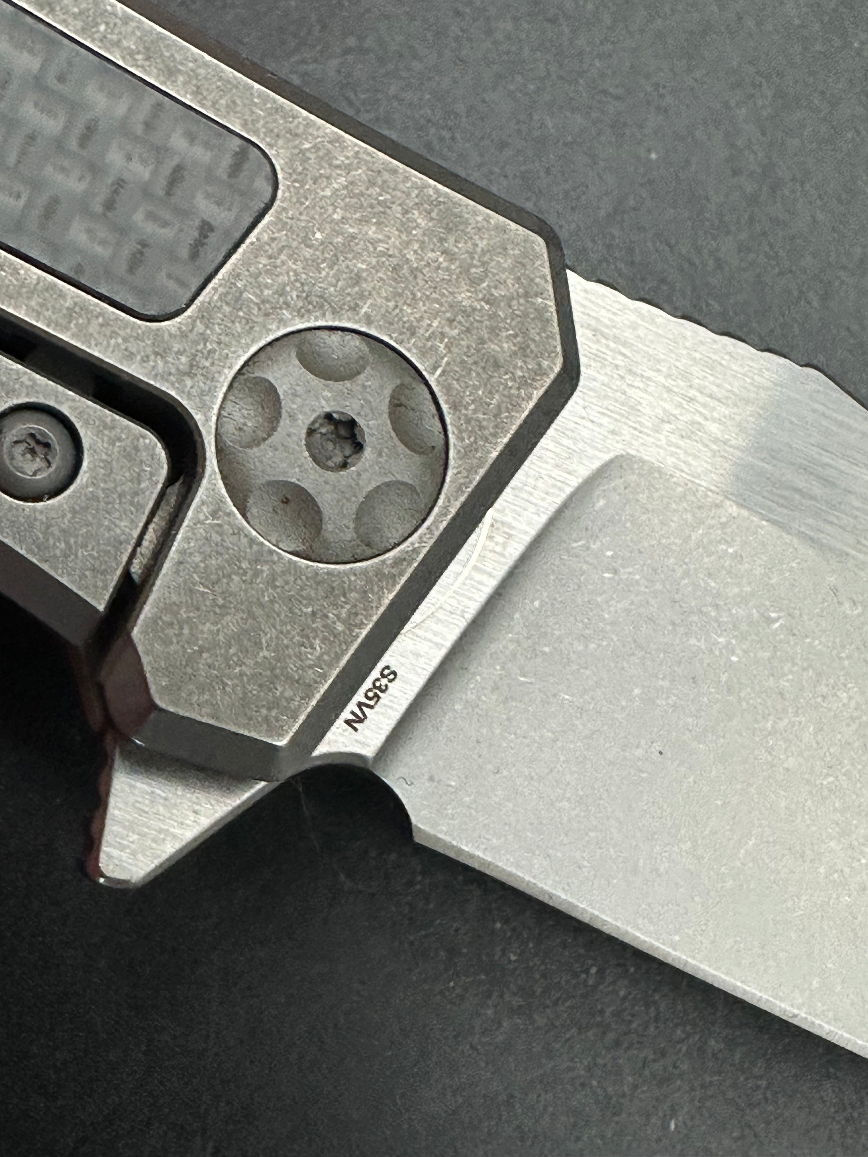 Off Grid Knives Elite Scorpion Gray titanium w/CF inlays S35VN blade