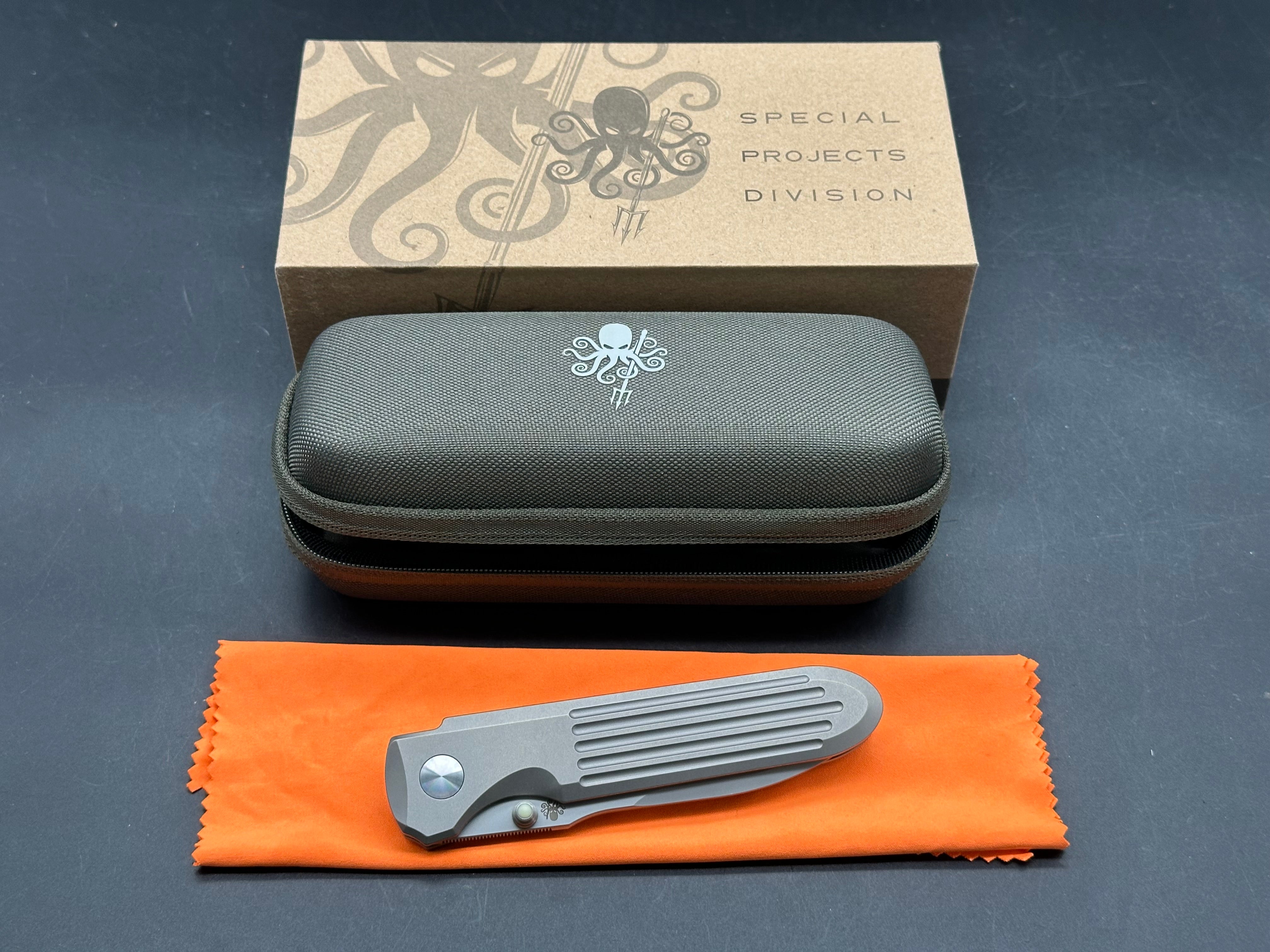 Prometheus Design Werx SPD Invictus-SP, 3.5" CPM MagnaCut Bead Blasted Blade with Bead Blasted Titanium Scales.