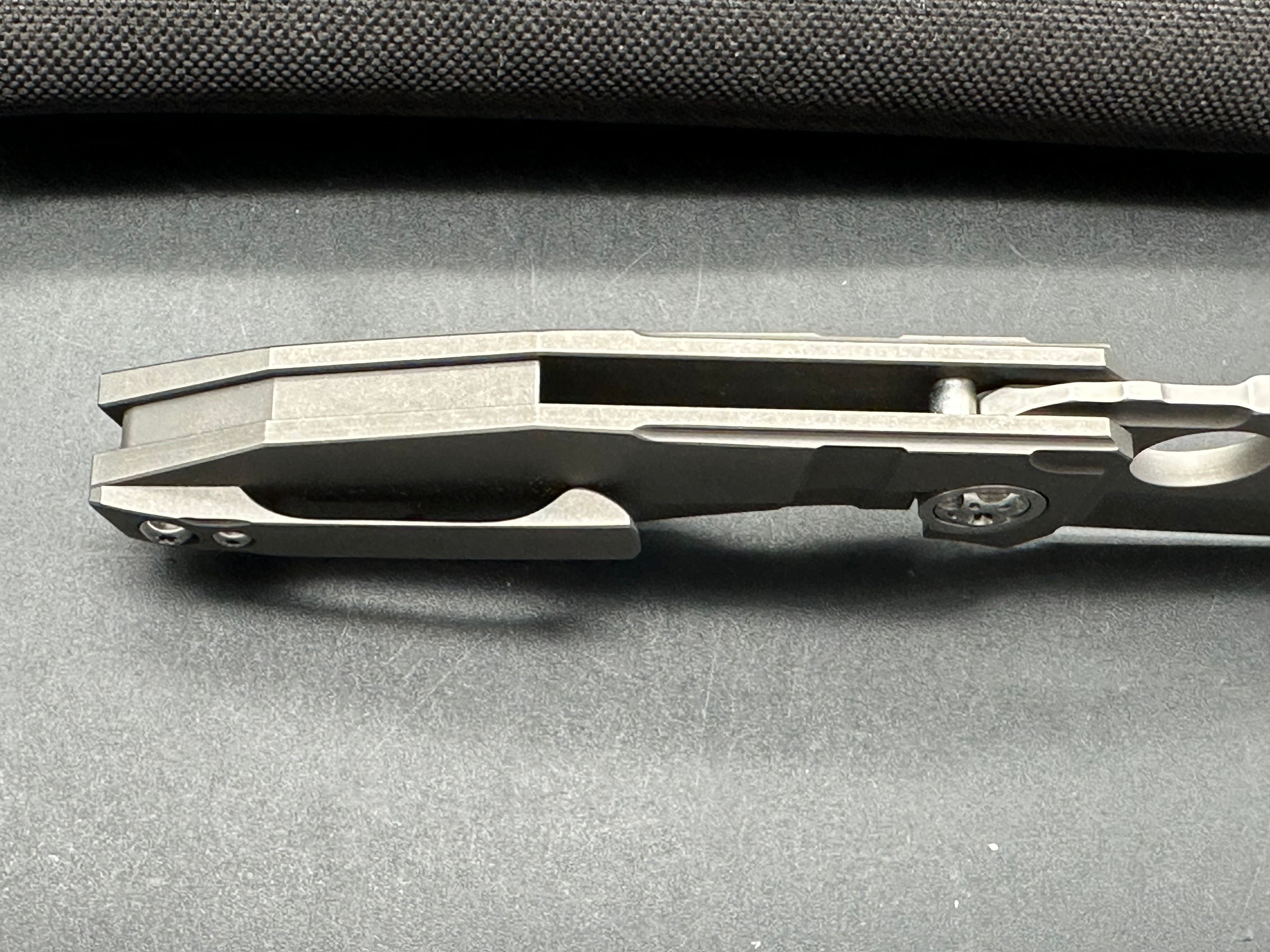 Spyderco Stovepipe Frame Lock Knife Titanium (2.8" Stonewash)