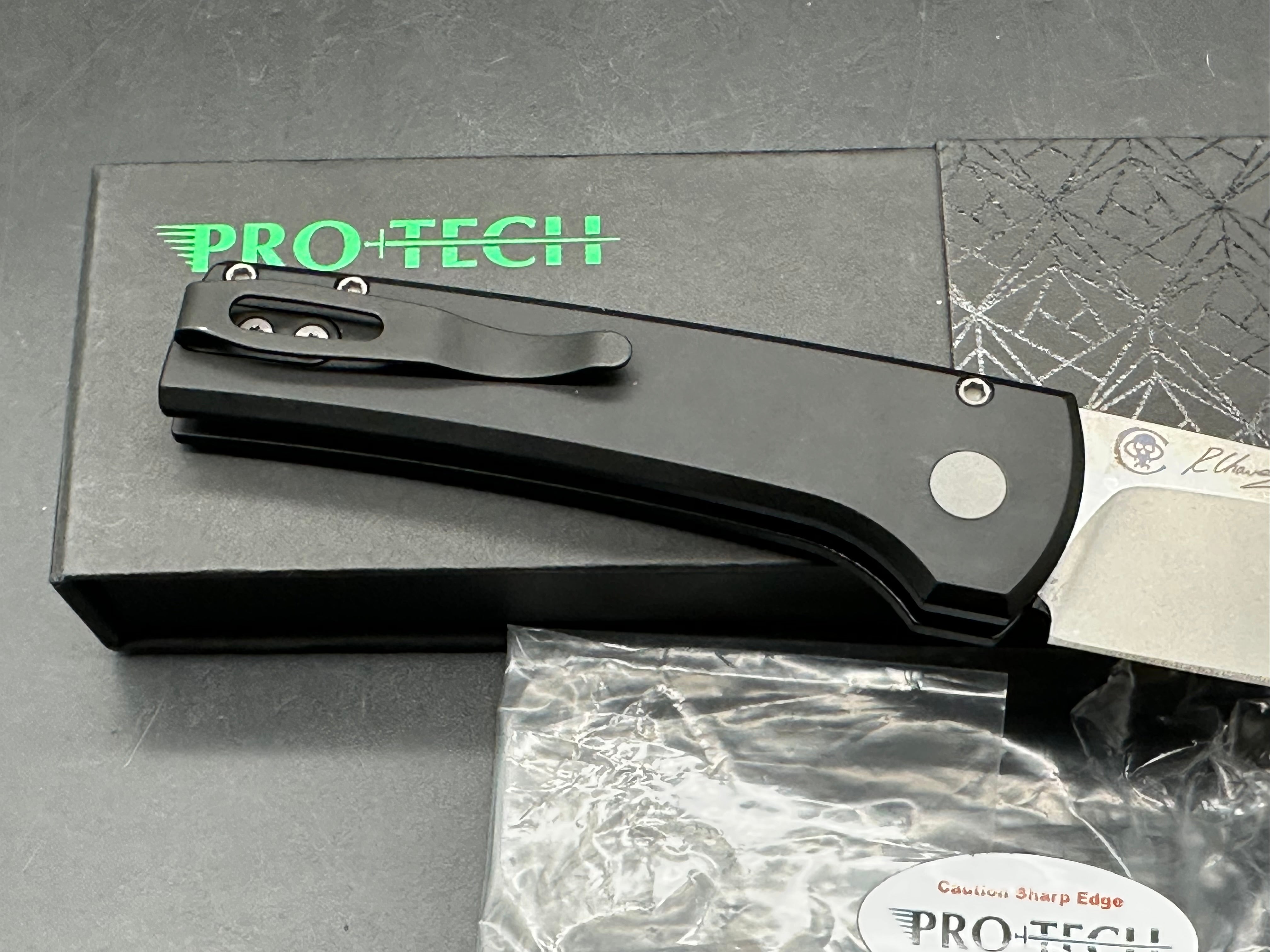 ProTech / Chaves Scapegoat AUTO, 3" PROTO MagnaMax Blade with Black Aluminum Scales