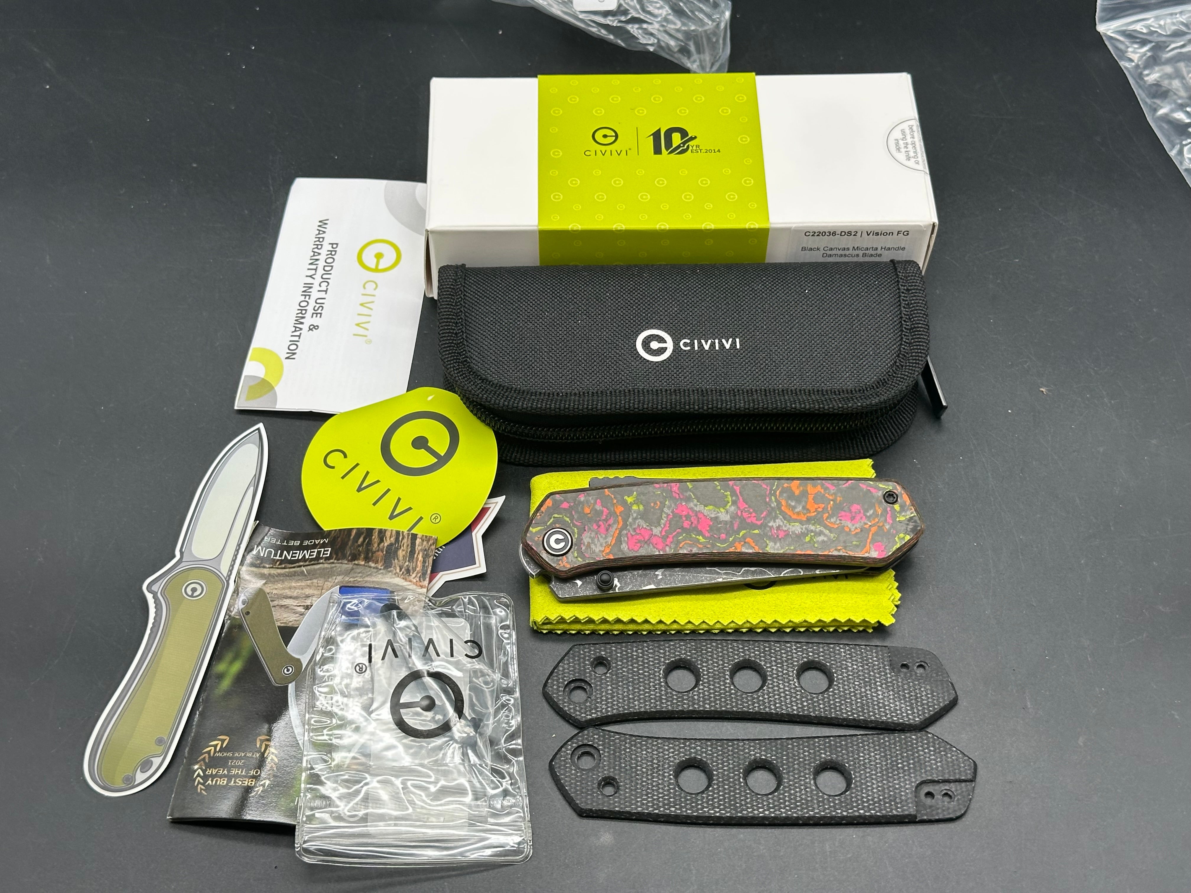 CIVIVI Vision FG Superlock Knife custom far carbon scales (3.5" Damascus)