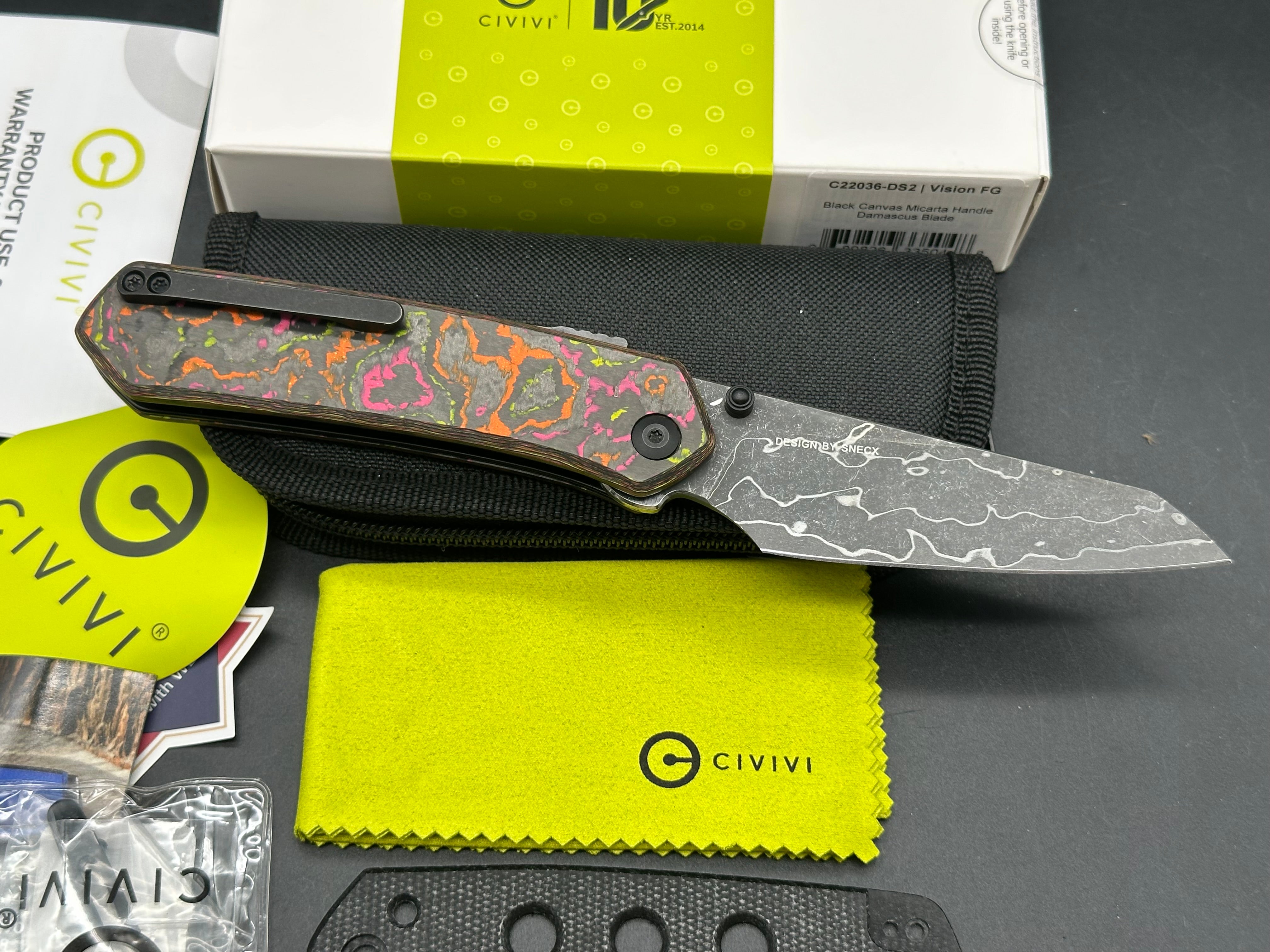 CIVIVI Vision FG Superlock Knife custom far carbon scales (3.5" Damascus)