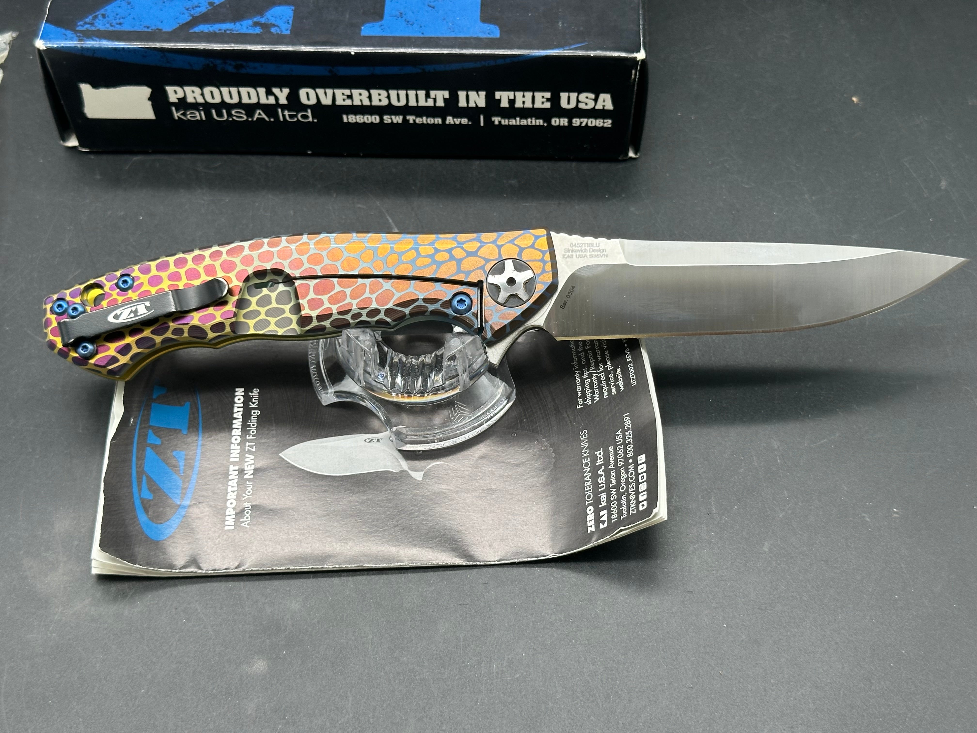 Zero Tolerance Sinkevich 0452CF Flipper Knife (4.1" Satin) ZT