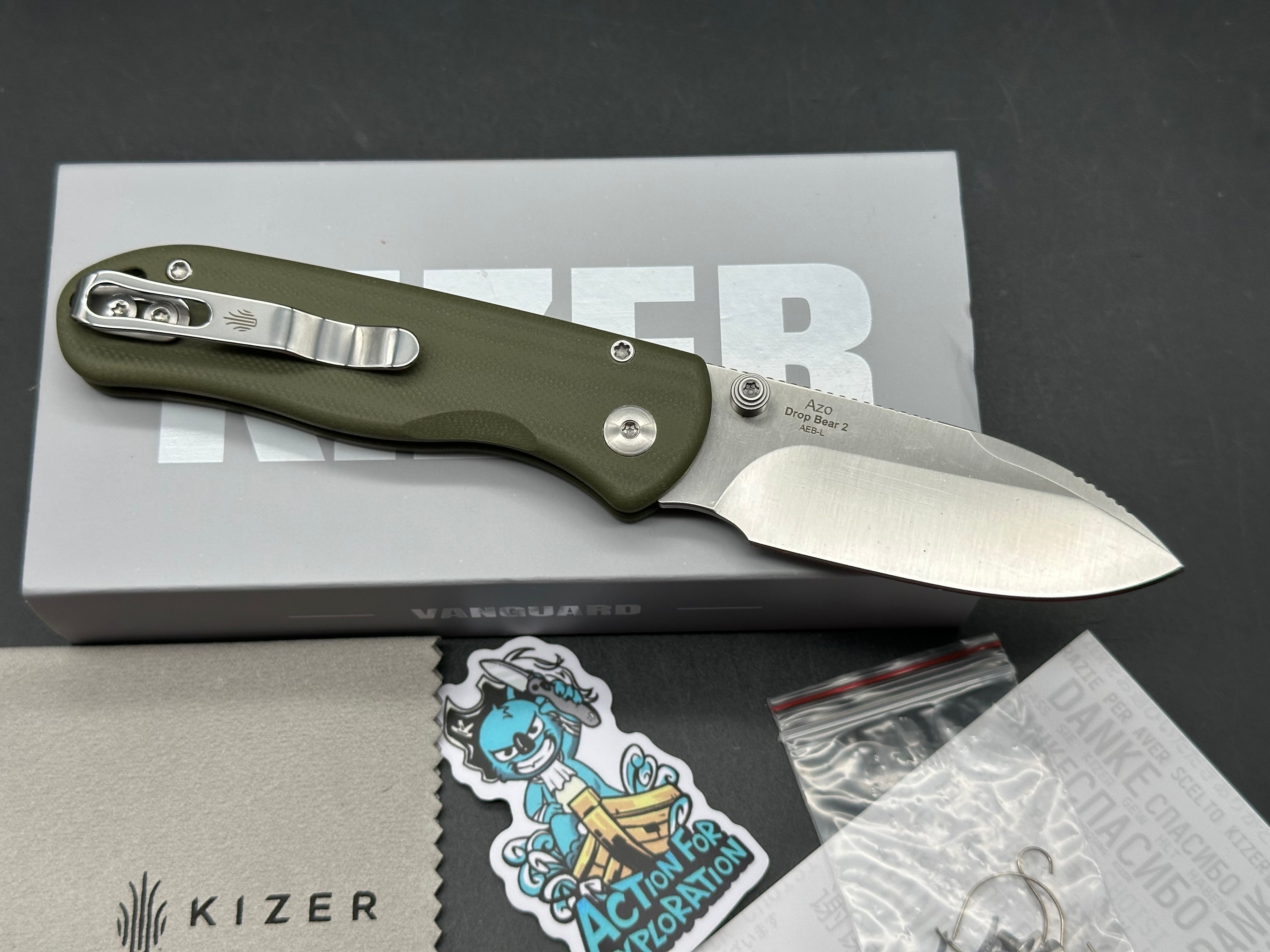 Kizer Drop Bear 2 green G10 scales w/AEBL blade